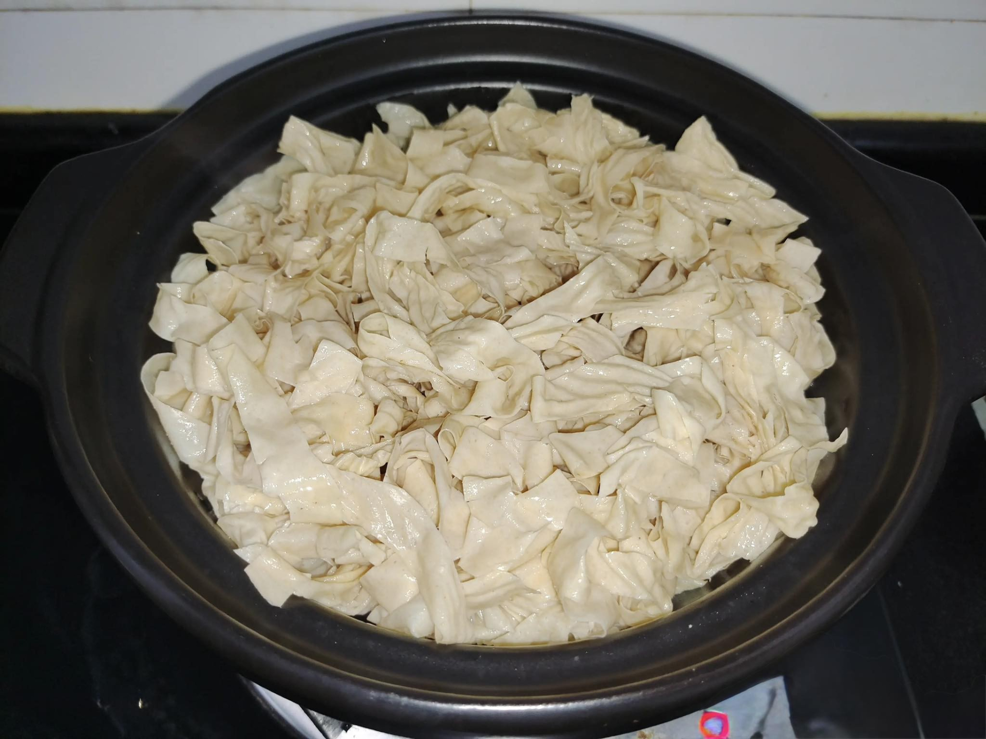 Ướp thịt bò rồi nấu nhỏ lửa với váng đậu - Công thức món ăn đơn giản chỉ cần ngửi mùi thôi cũng đã thấy ngon rồi