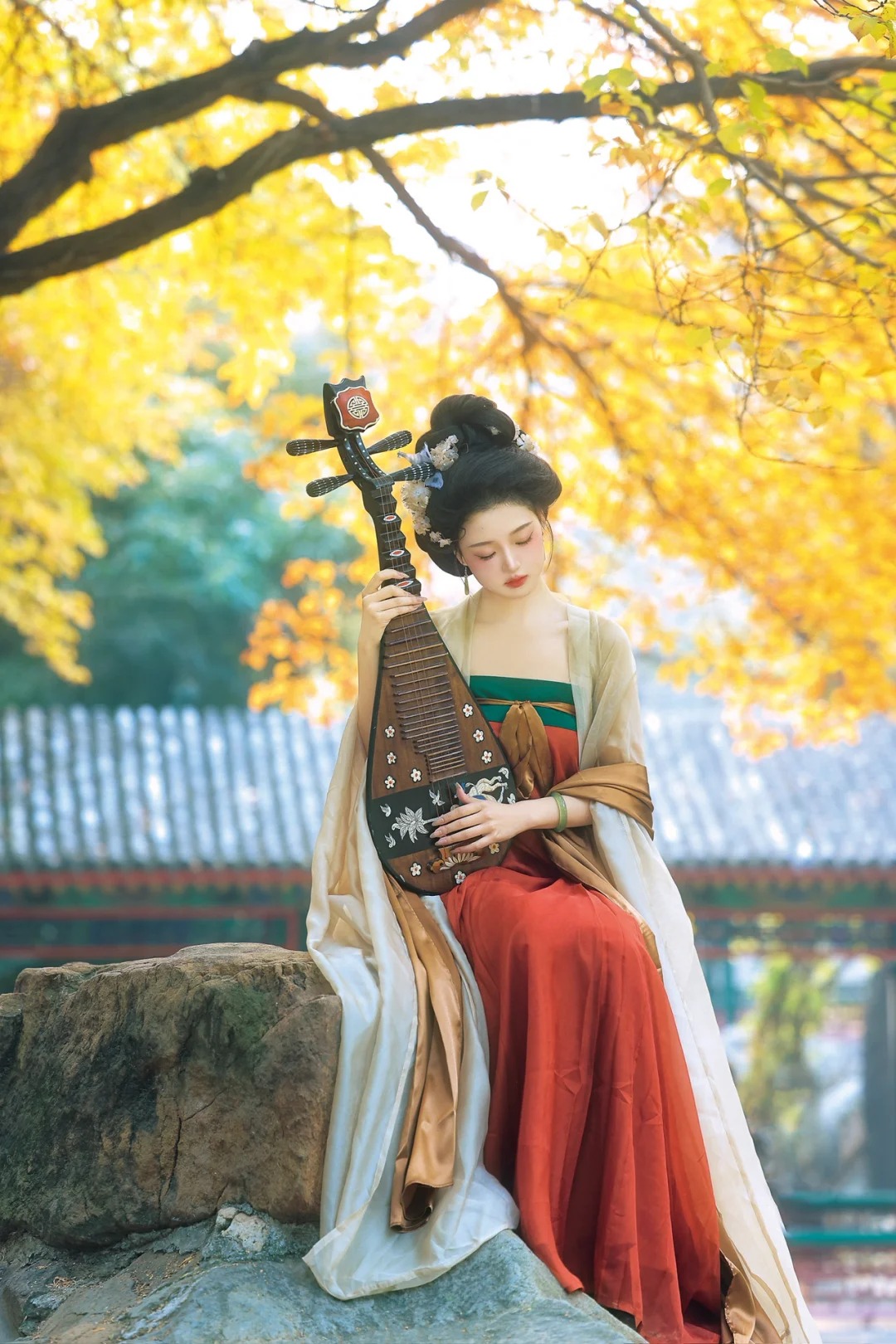 Bất ngờ với 3 cung hoàng đạo được Thần Tài gõ cửa ngày 28/6: Cứ bước ra đường là gặp chuyện vui, số 3 là trùm cuối!