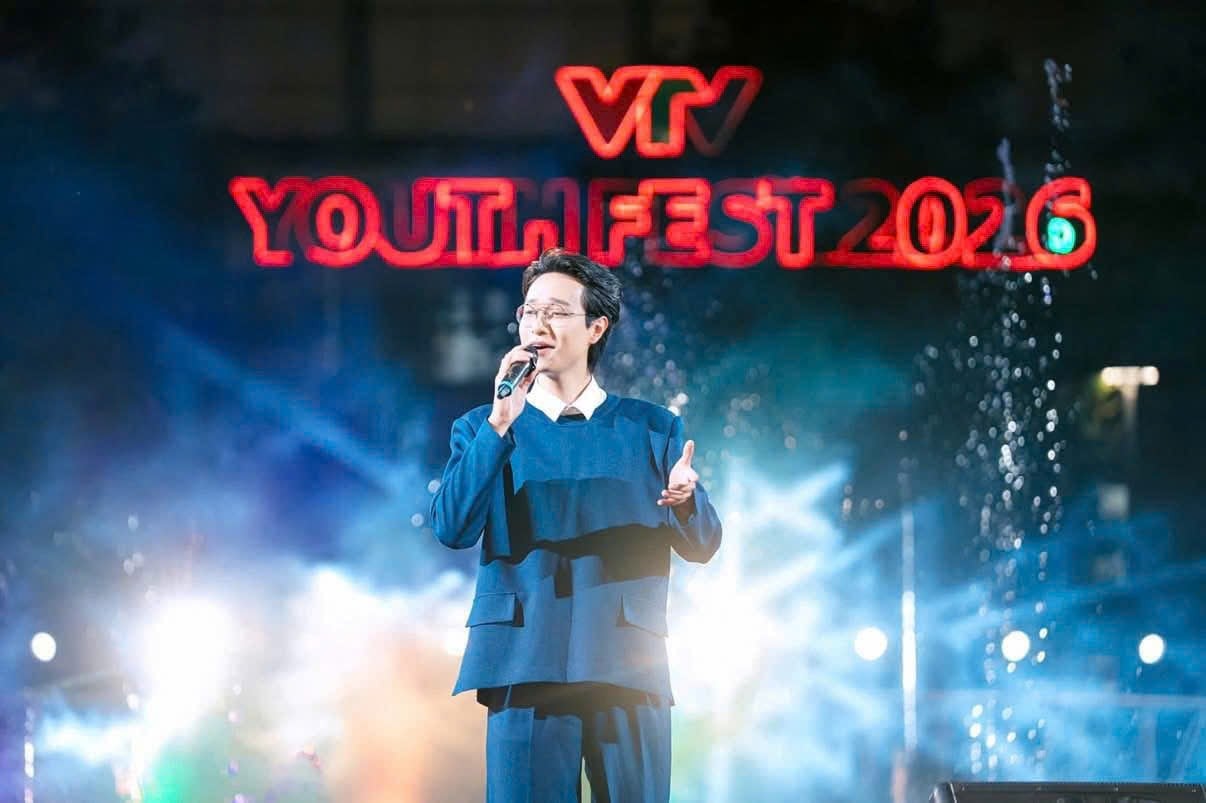 Sân khấu bùng nổ cảm xúc với phần trình diễn của Hà An Huy