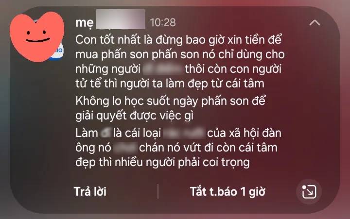 Tin nhắn gây sốc của bà mẹ