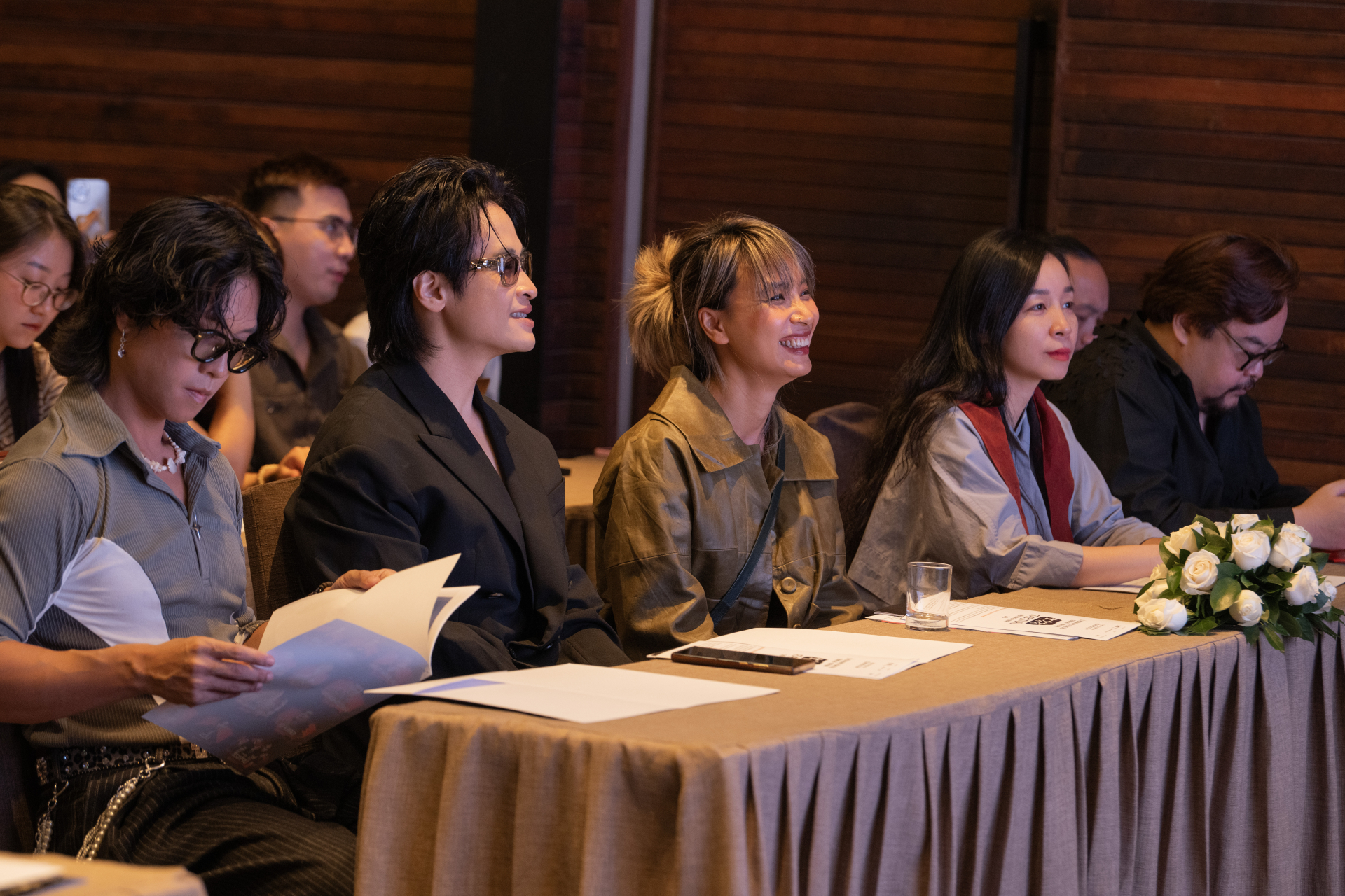    Hà Anh Tuấn – Đen – Binz cùng dàn sao hội tụ tại đại nhạc hội giữa di sản Tràng An