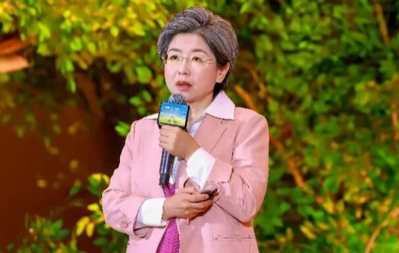 Triệu Đông Mai - Giáo sư khoa Lịch sử, Đại học Bắc Kinh