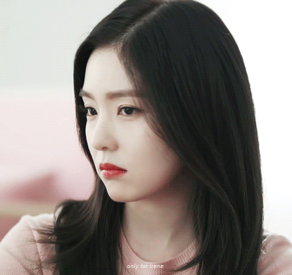 Xem mệnh đàn bà sung sướng hay vất vả: Đừng nhìn mặt, hãy nhìn vào cách họ đóng mở một cánh cửa