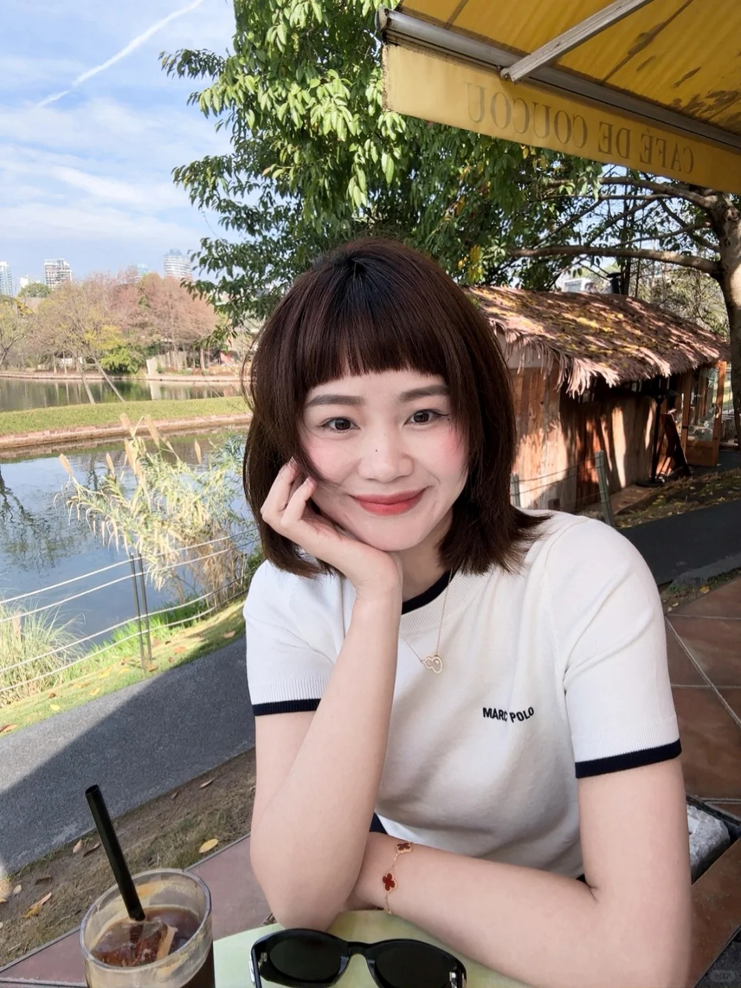 Điểm mặt 3 con giáp cứ chăm mặc màu trắng trong tháng 3 Âm lịch là vận đỏ như son, tiền tình viên mãn