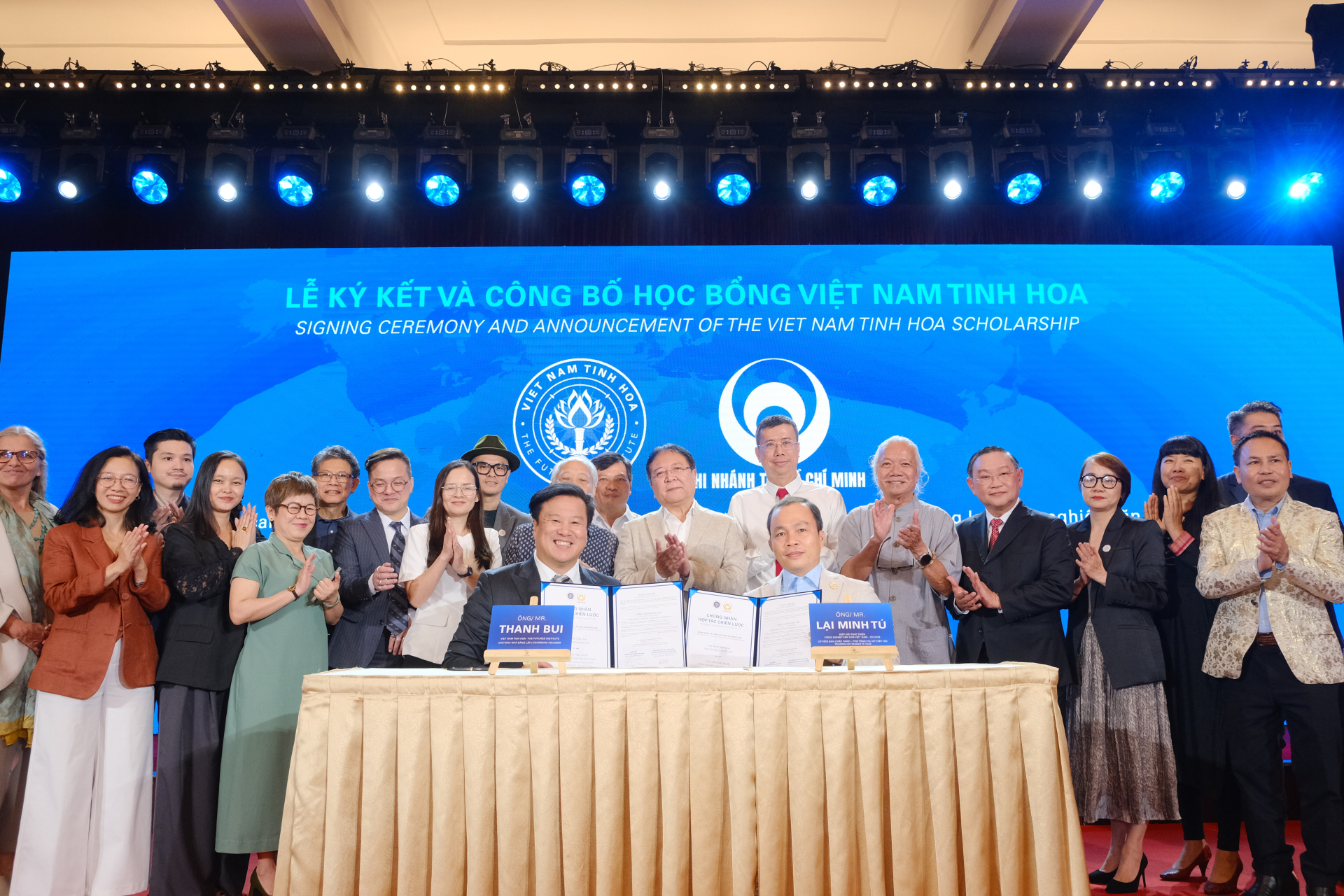 hội thảo giáo dục quốc tế “Việt Nam - Điểm Chạm Học Thuật Toàn Cầu” trở thành cột mốc lịch sử khi lần đầu tiên cùng hội tụ ở Việt Nam ba di sản học thuật hàng đầu. 