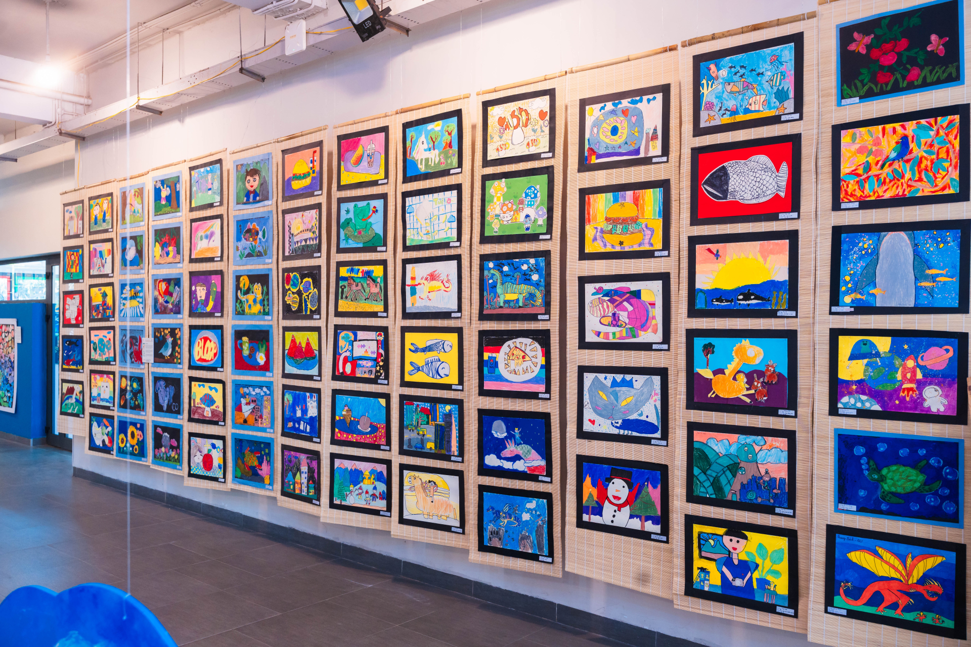 Hành trình Việt qua góc nhìn nghệ thuật của học sinh SenTia 