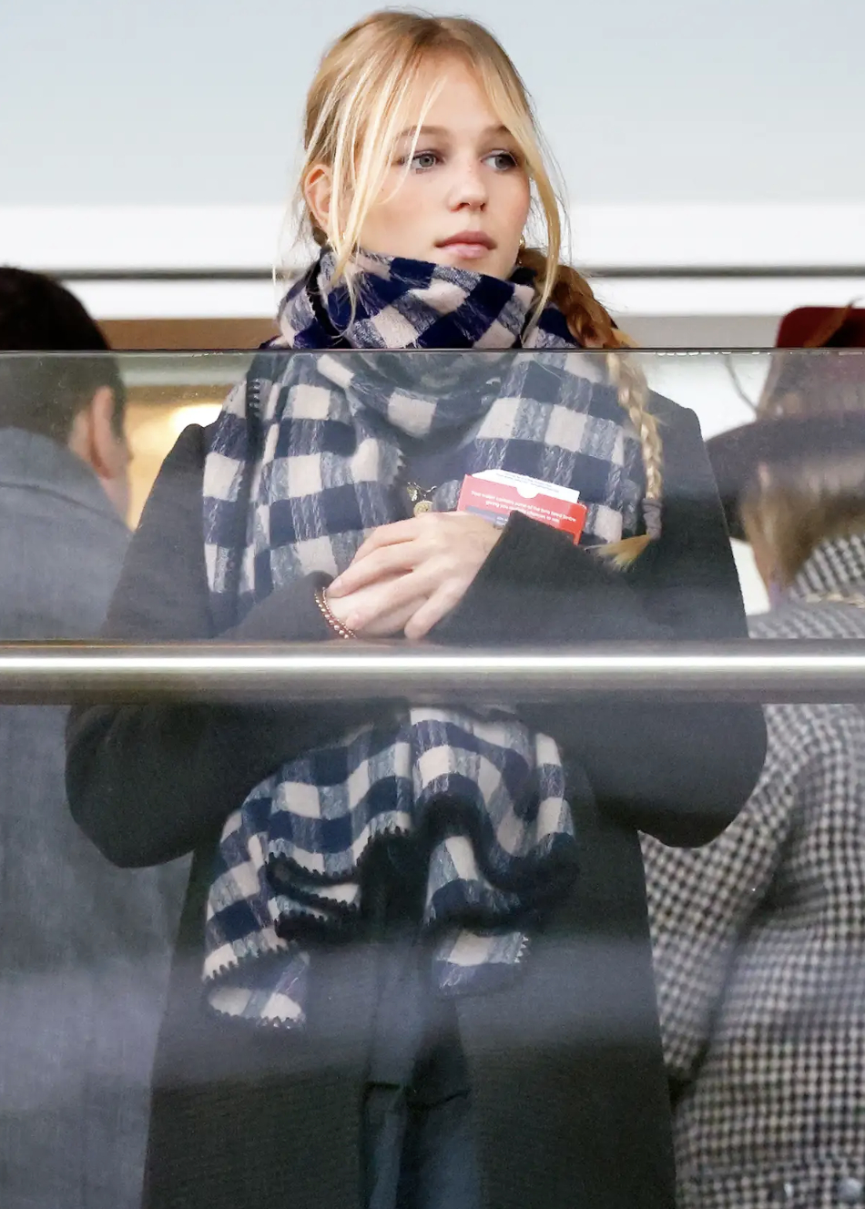 Điểm danh 14 chắt cưng Hoàng gia: Nữ hoàng đi xa, gia tài vô giá ở lại!