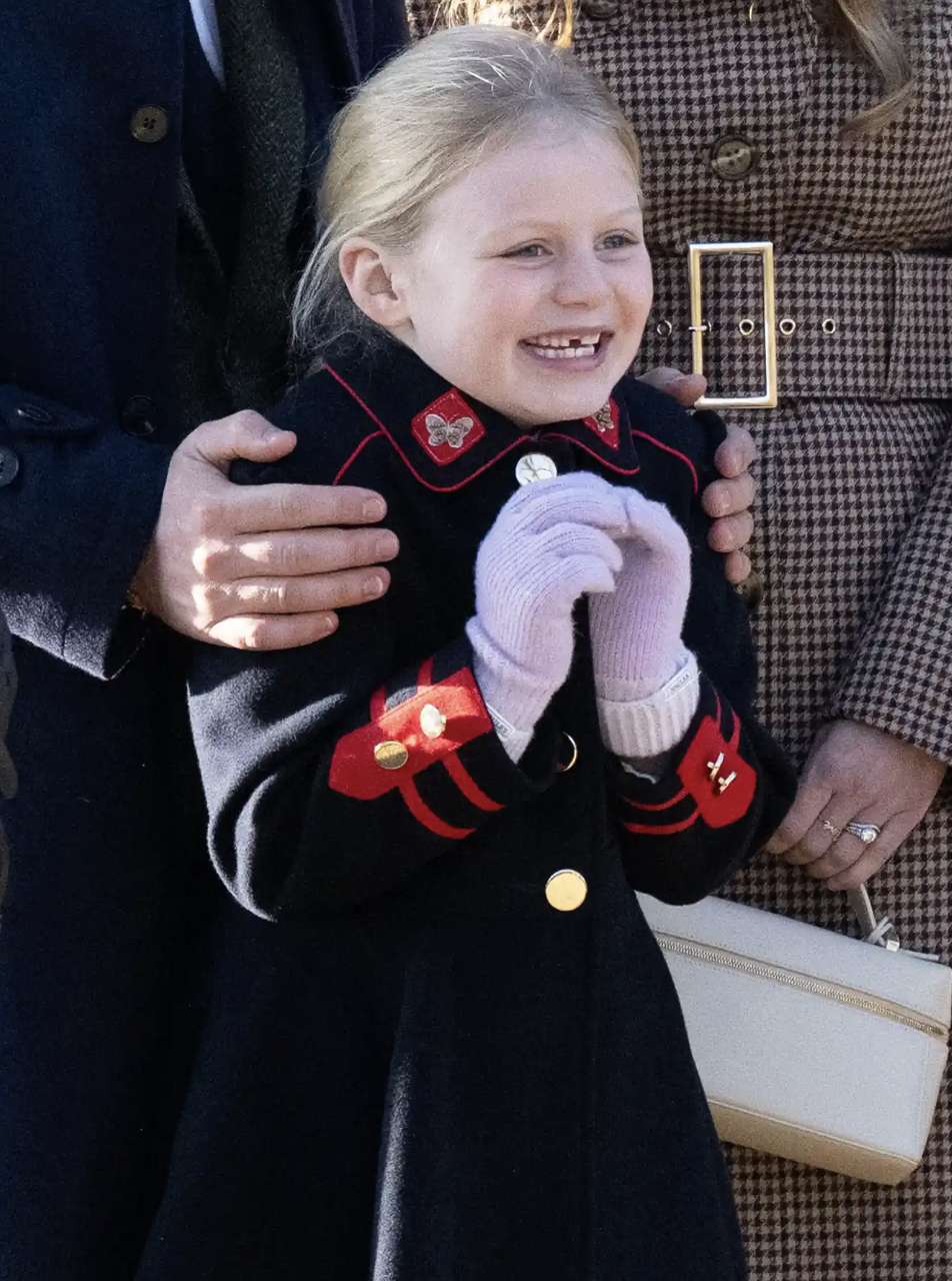 Điểm danh 14 chắt cưng Hoàng gia: Nữ hoàng đi xa, gia tài vô giá ở lại!