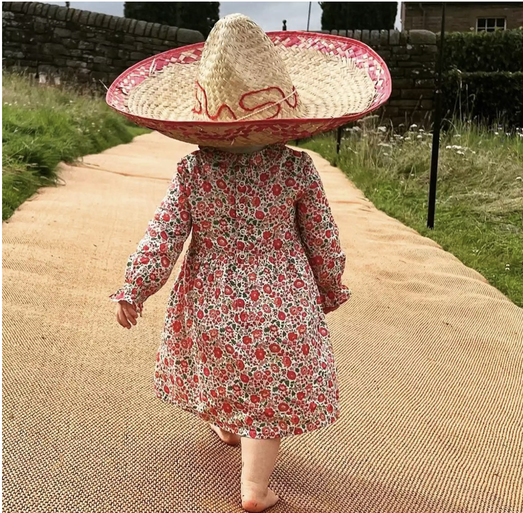 Điểm danh 14 chắt cưng Hoàng gia: Nữ hoàng đi xa, gia tài vô giá ở lại!