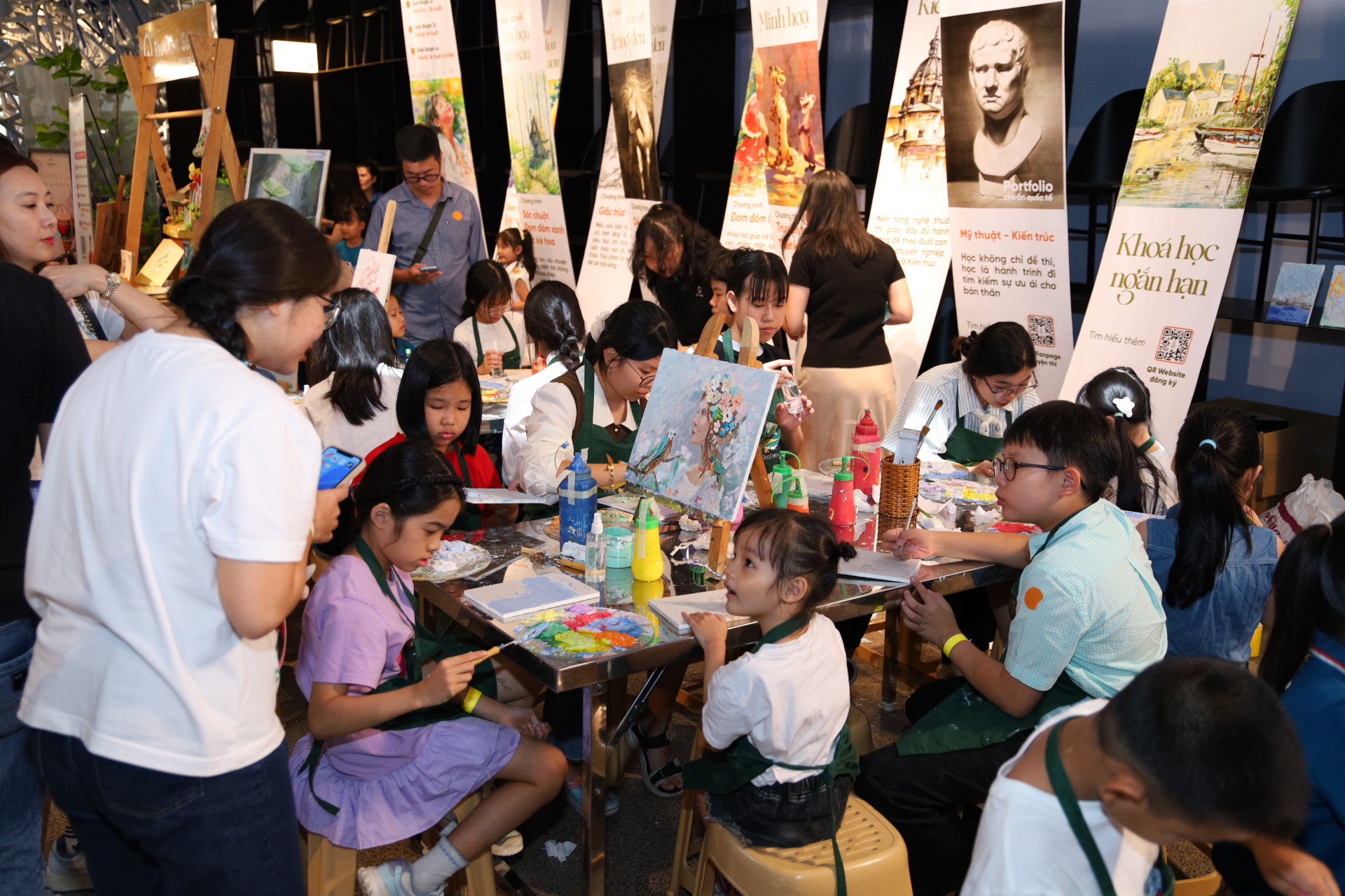 TEDx ICS Youth 2026: Một ngày để con được học, được chơi, được nghĩ khác và được là chính mình