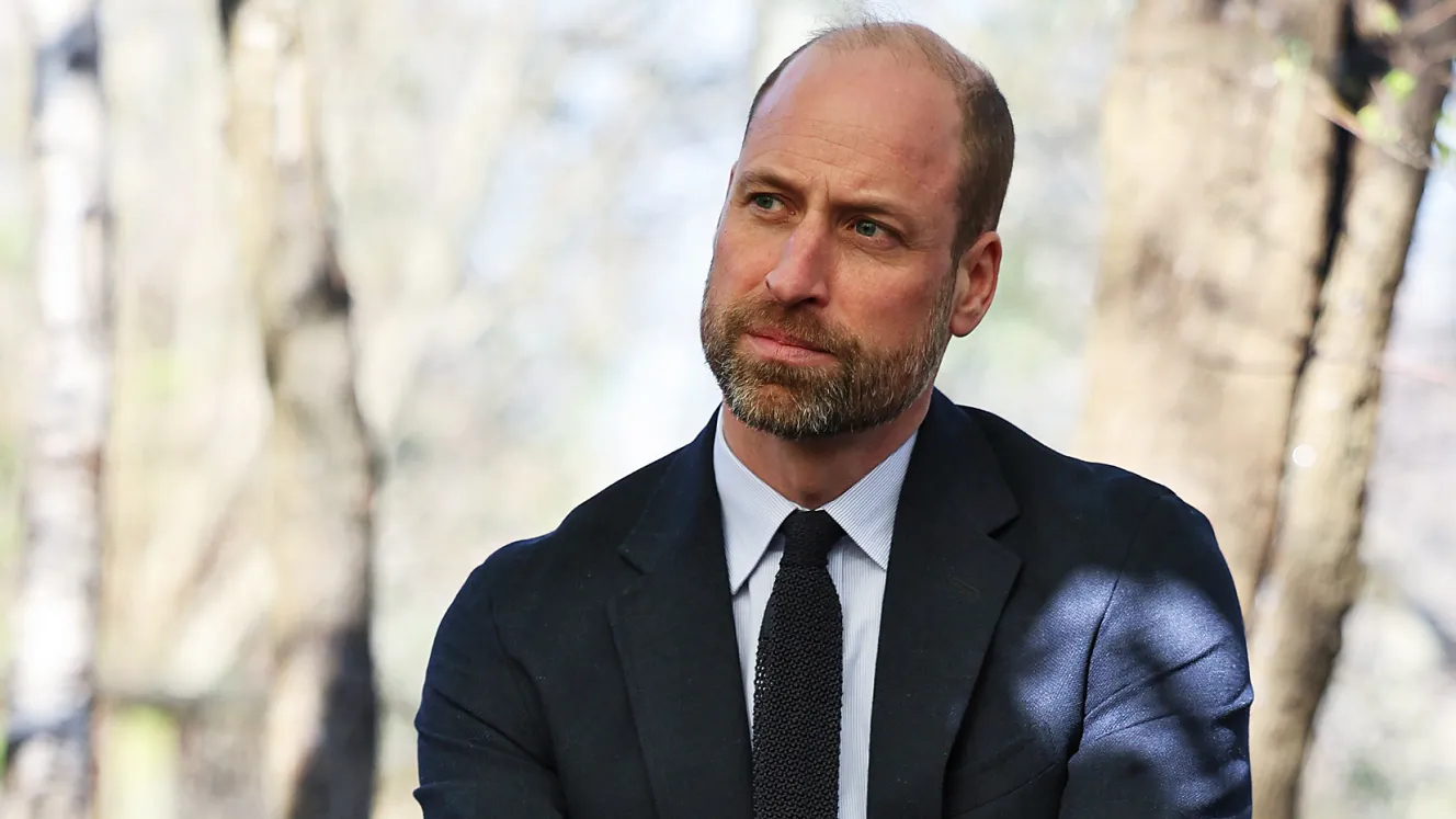 Sóng ngầm hoàng gia: Thân vương William động viên chú mình, đập tan tin đồn dồn ép tới cùng?