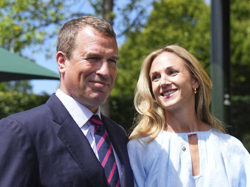 Harriet Sperling là ai?