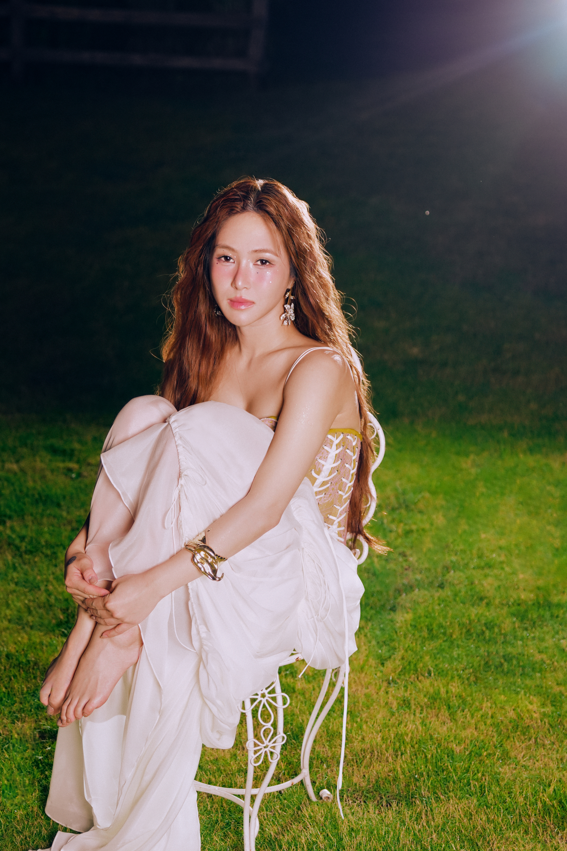 Hương Tràm thẳng thắn về tranh cãi giải Cống hiến và kế hoạch kết hôn bất thành 