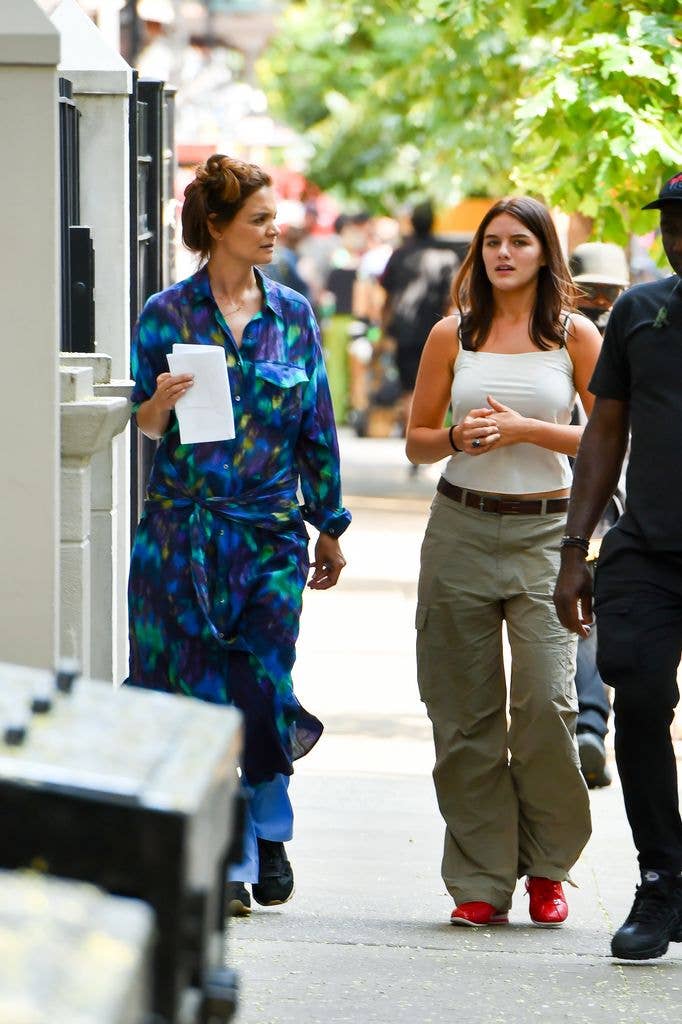 Ái nữ nhà Tom Cruise chính thức tròn 20 tuổi: Hé lộ gia tài riêng và cuộc sống kín tiếng tại đại học danh giá