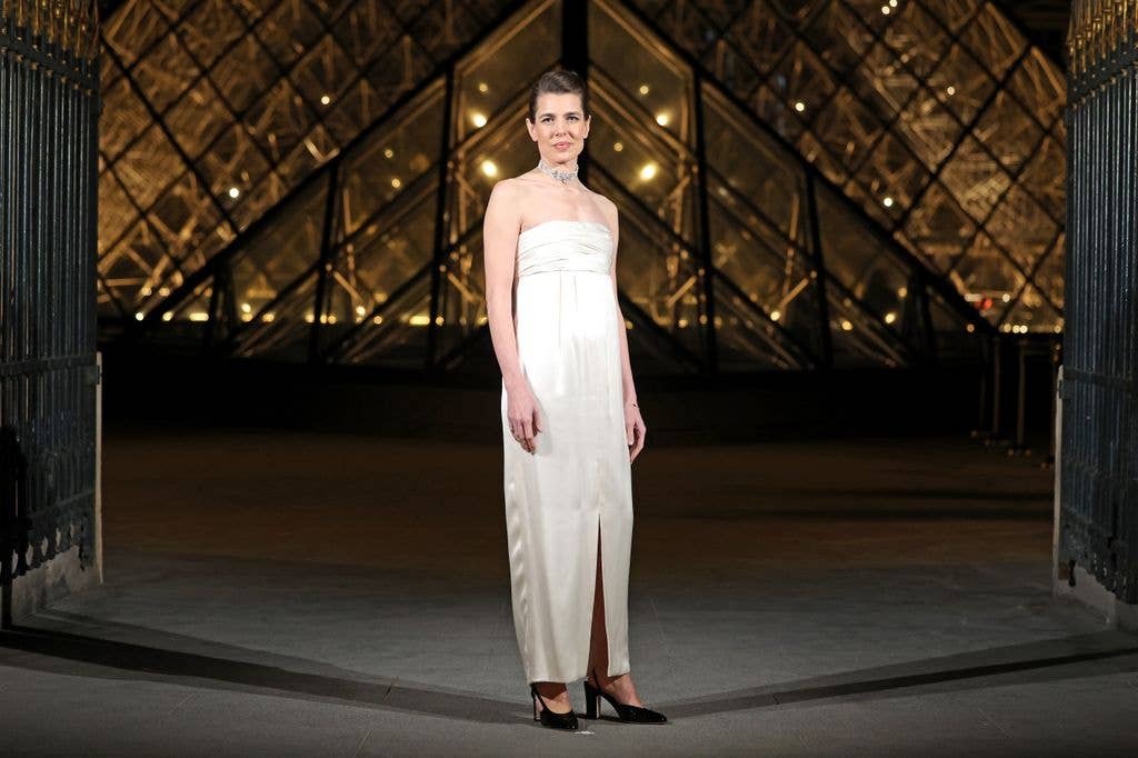 Quên William & Harry đi! Đây mới là 40 