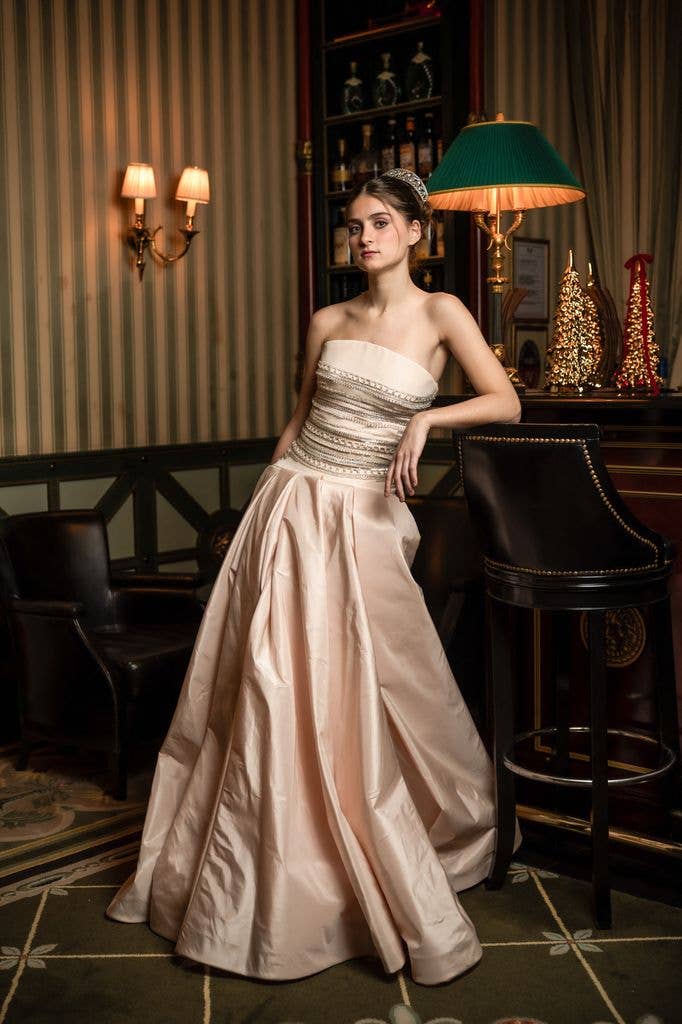 Quên William & Harry đi! Đây mới là 40 