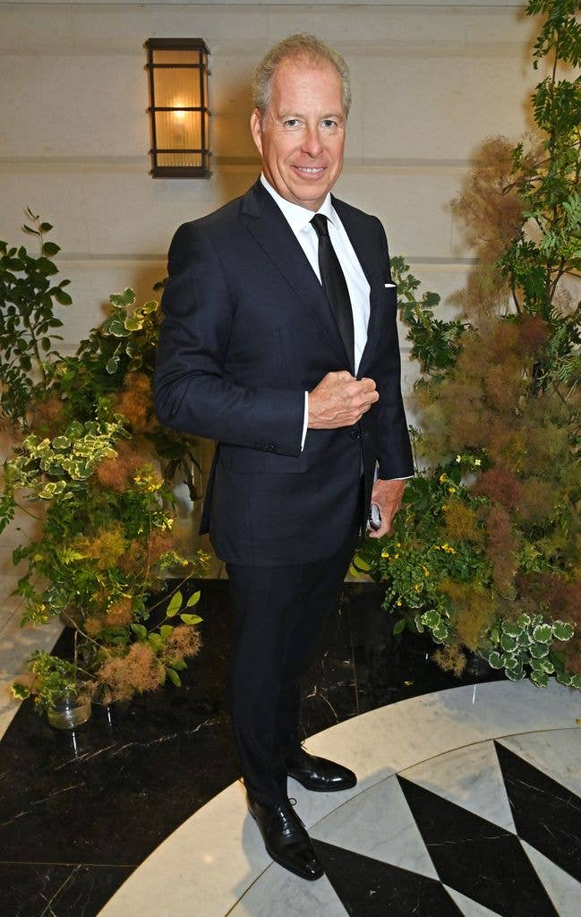 Quên William & Harry đi! Đây mới là 40 