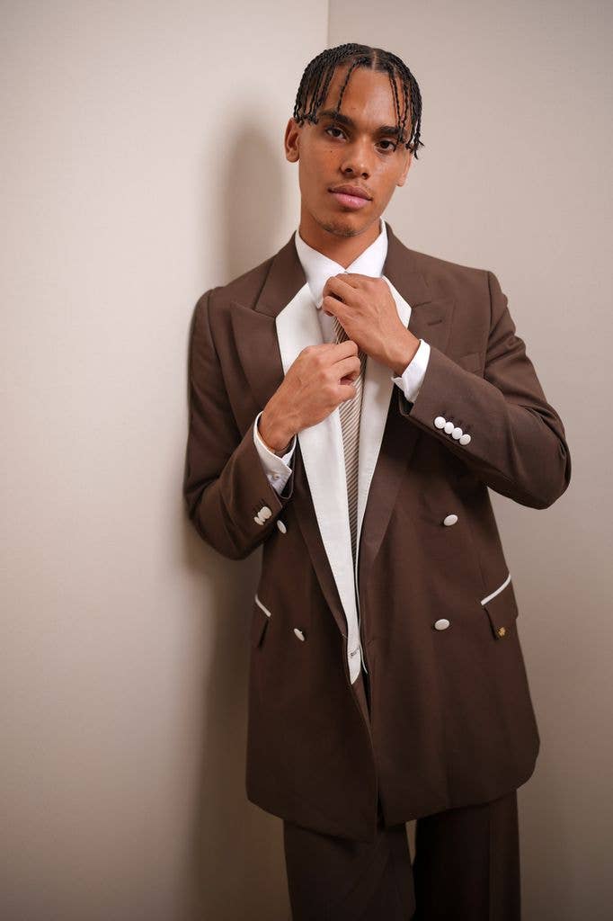 Quên William & Harry đi! Đây mới là 40 