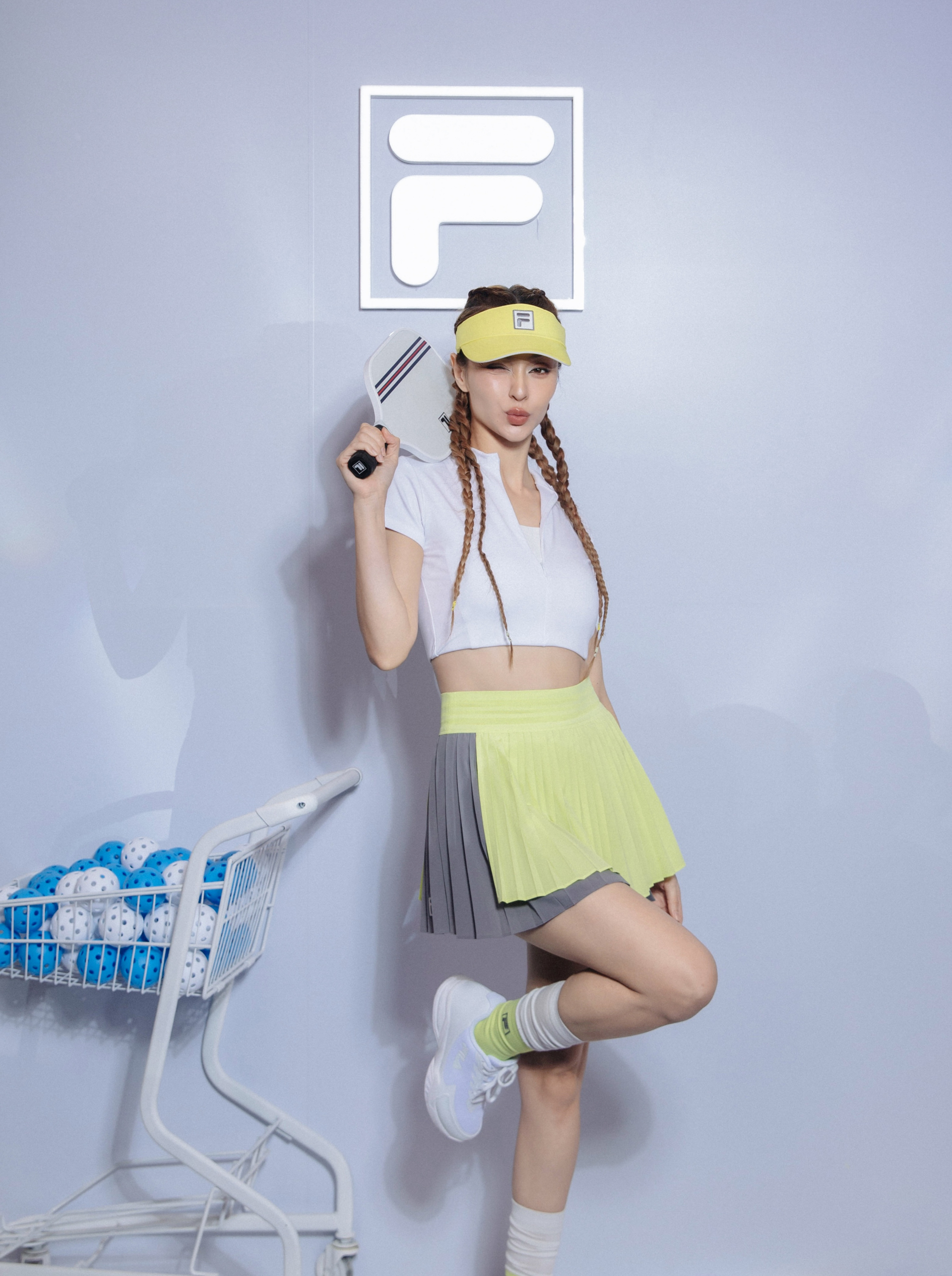 Minh Hằng, Jun Phạm, Duy Khánh cháy hết mình tại  “Sân chơi FILA Pickleball” ngay giữa trung tâm thương mại 