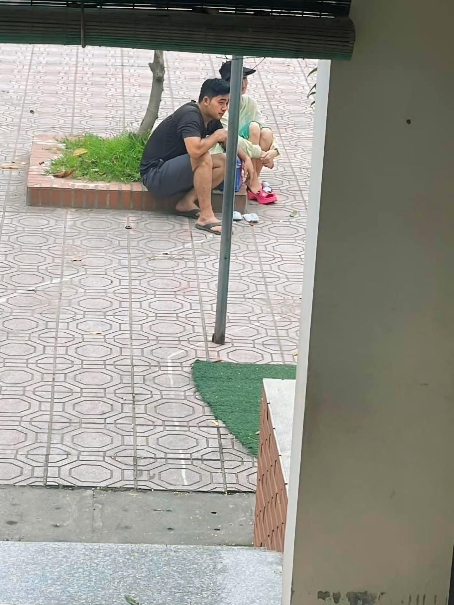 Nhiều cư dân mạng ví von 