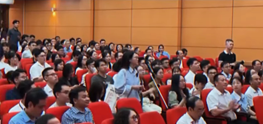 Nguyễn Minh Thúy trong buổi chọn chuyên ngành Bác sĩ nội trú