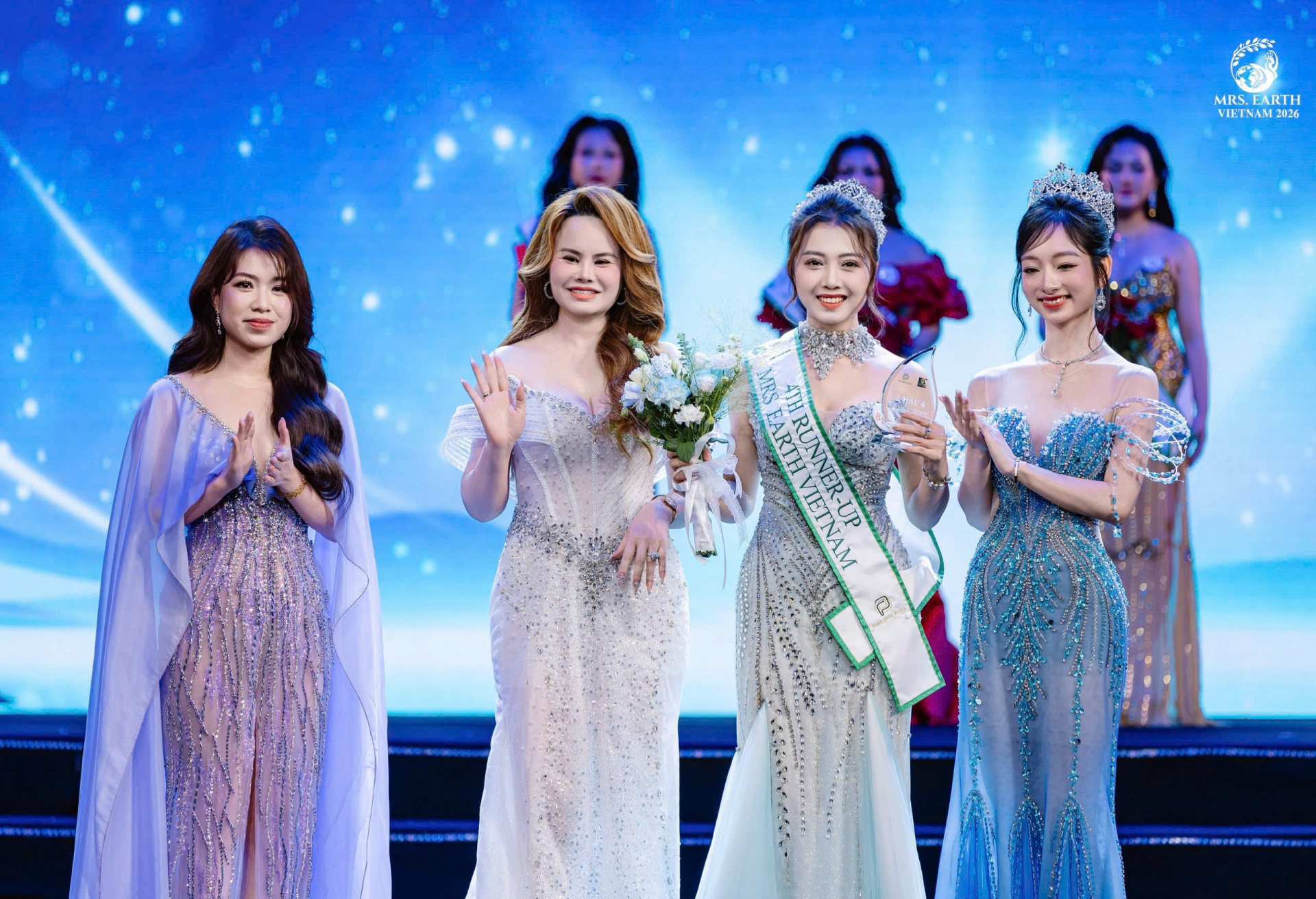 Kim Phương Anh đăng quang Á hậu Mrs Earth Vietnam 2026