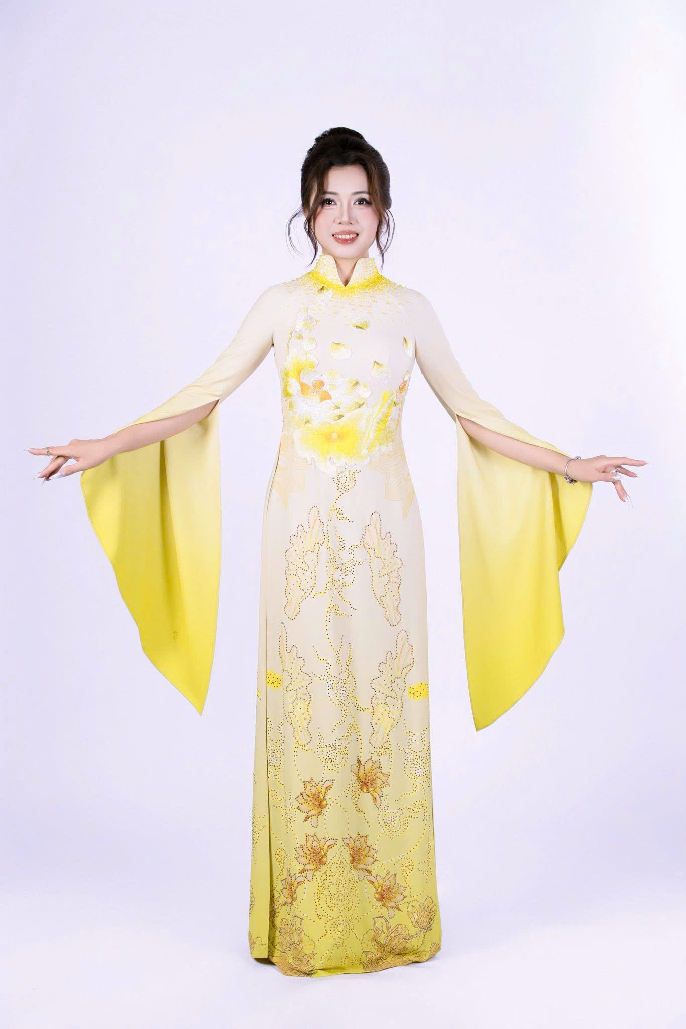 Kim Phương Anh đăng quang Á hậu Mrs Earth Vietnam 2026