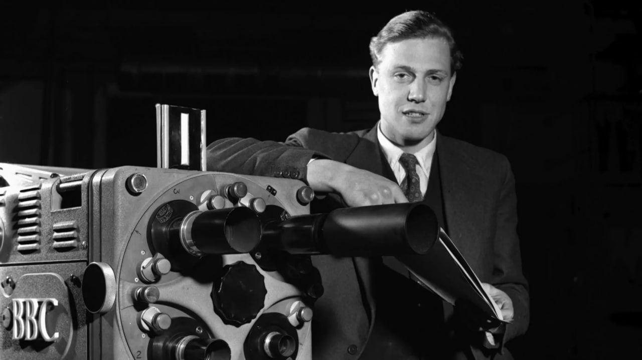 100 năm Sir David Attenborough - giọng nói mà Trái Đất đã tin cậy suốt bảy thập kỷ 