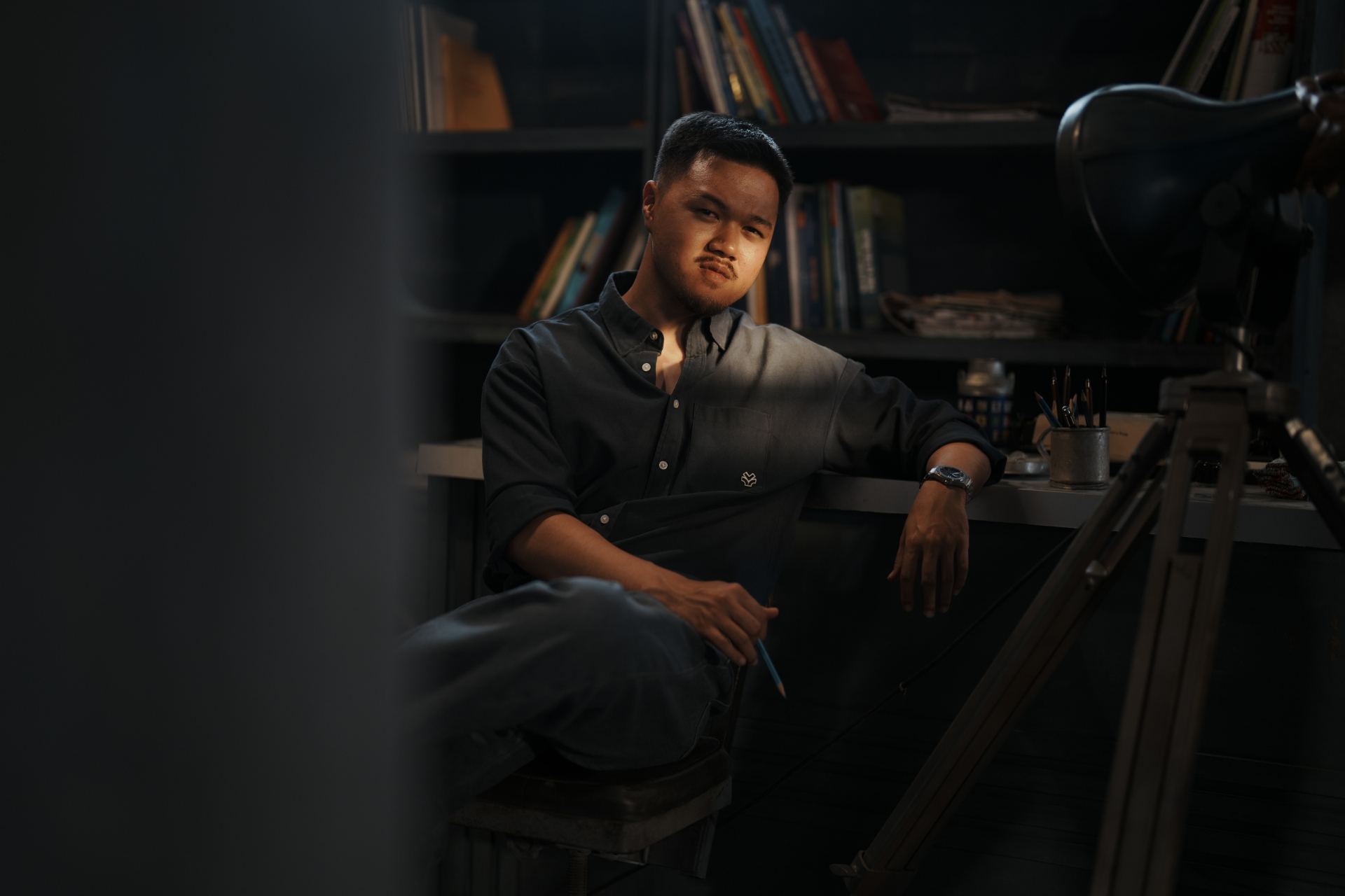 Sao Võ Điền Gia Huy lại bầm dập thế này?
