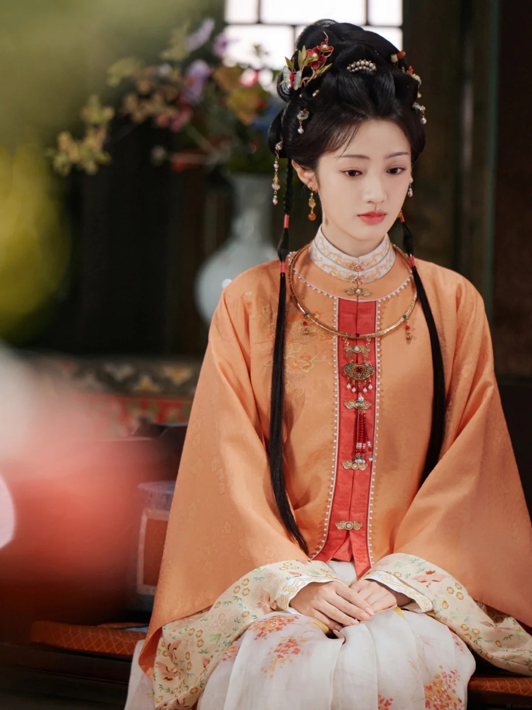 Top 3 chòm sao may mắn ngày 14/5: Đứng thứ nhất gặp quý nhân nâng đỡ, hạng nhì tiền về dồn dập