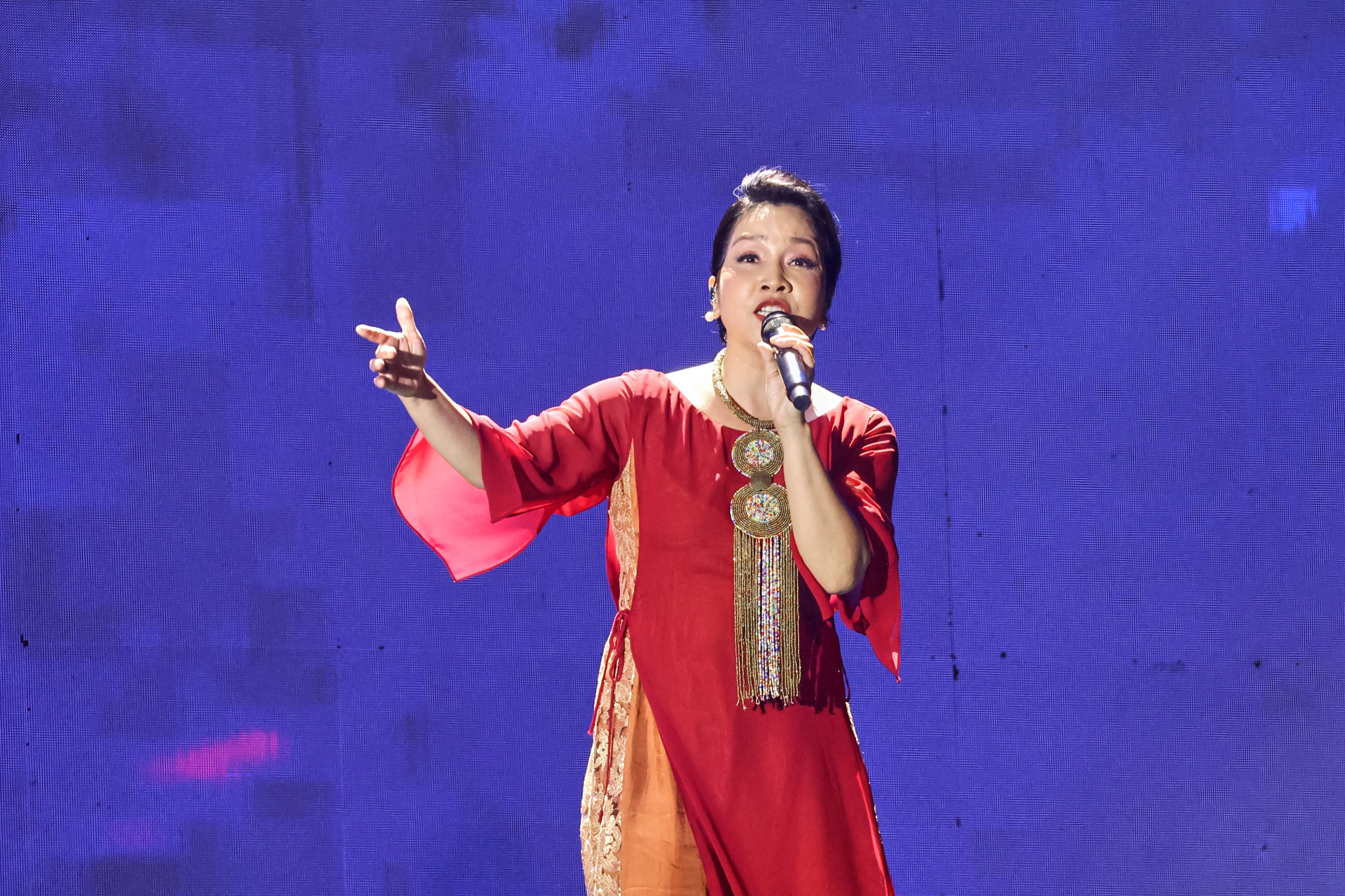 Mỹ Linh, Hoàng Hải cùng dàn sao “thắp sáng” đại tiệc nghệ thuật thực cảnh tại Thái Nguyên