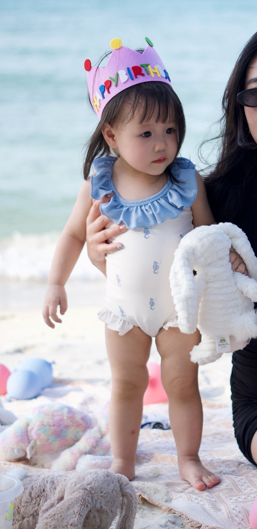 Diện mạo của ái nữ nhà Shark Bình - Phương Oanh trở thành tâm điểm