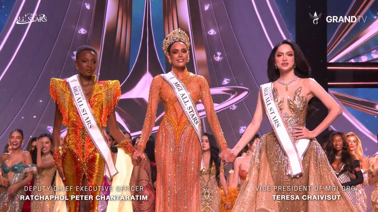 Hương Giang giành Á hậu 2 Miss Grand All Stars 2026, làm nên lịch sử cho người chuyển giới