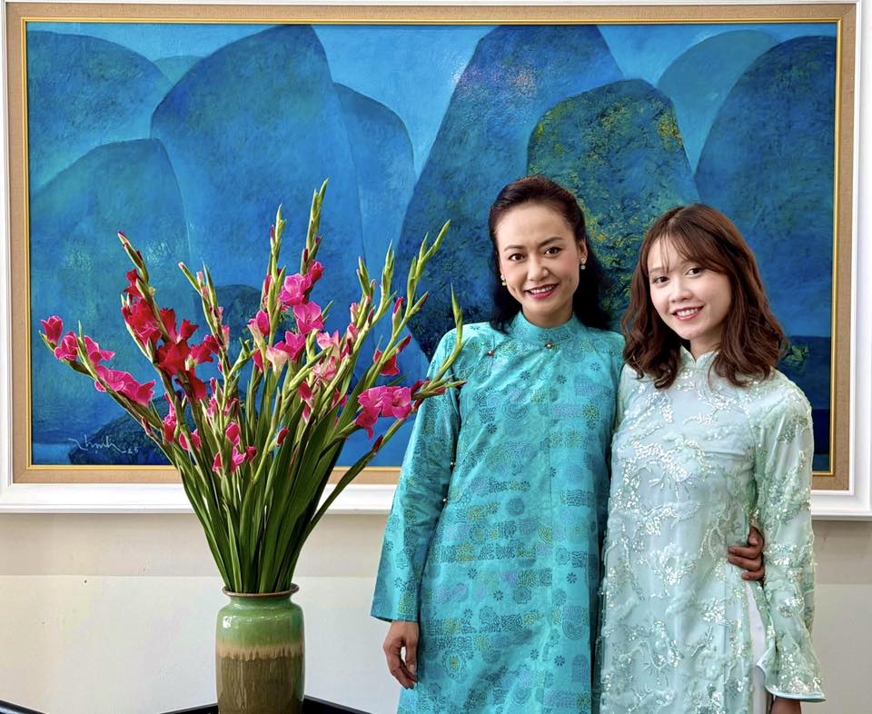 Hồng Ánh ở tuổi U50 sau cuộc hôn nhân không con cái: Bao dung với những điều không trọn vẹn, yêu thương cả những gì không thuộc về mình