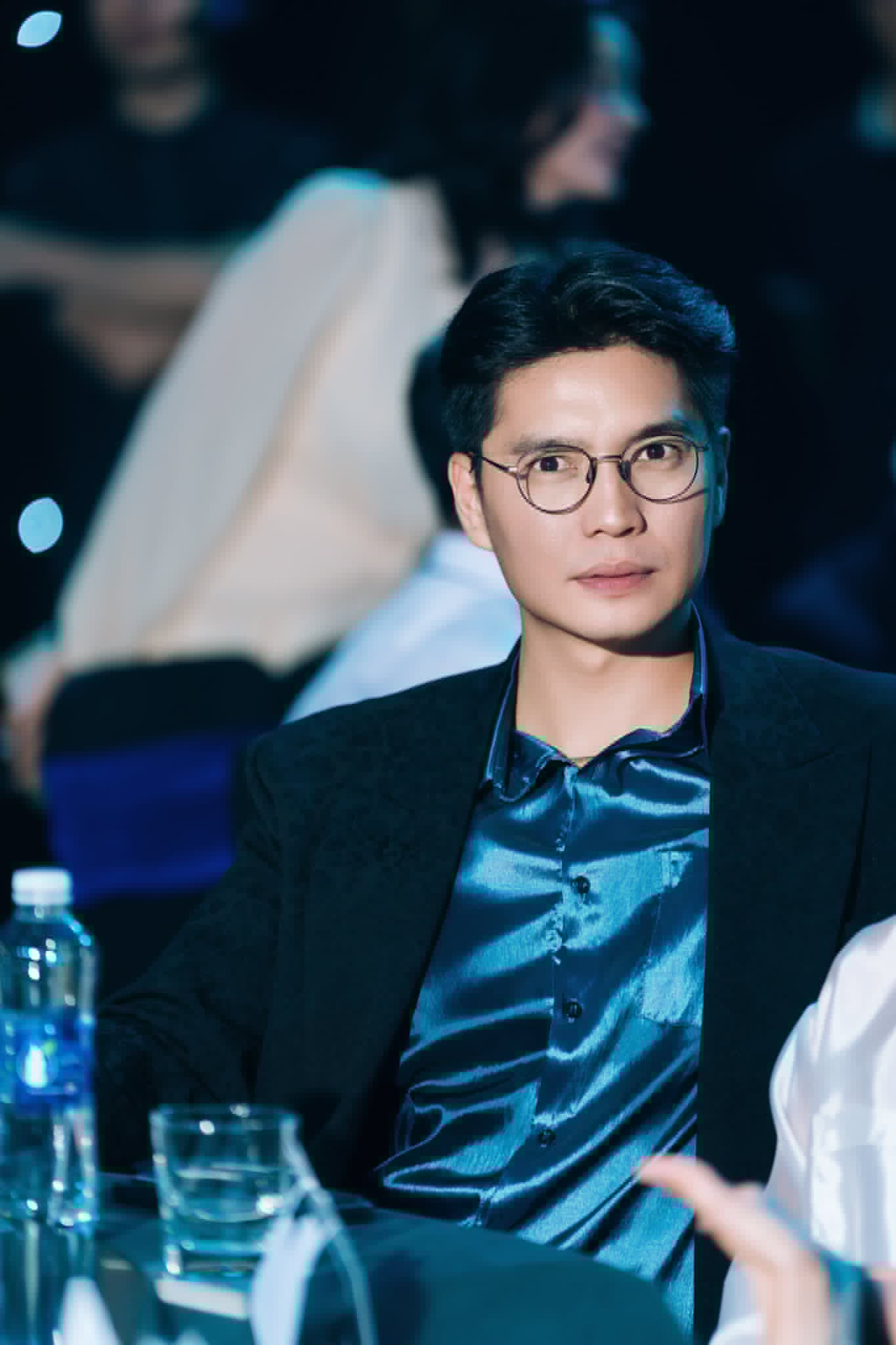 Ngô Thanh Vân thừa nhận bị trầm cảm sau sinh: “Có những lúc tôi bật khóc theo con”