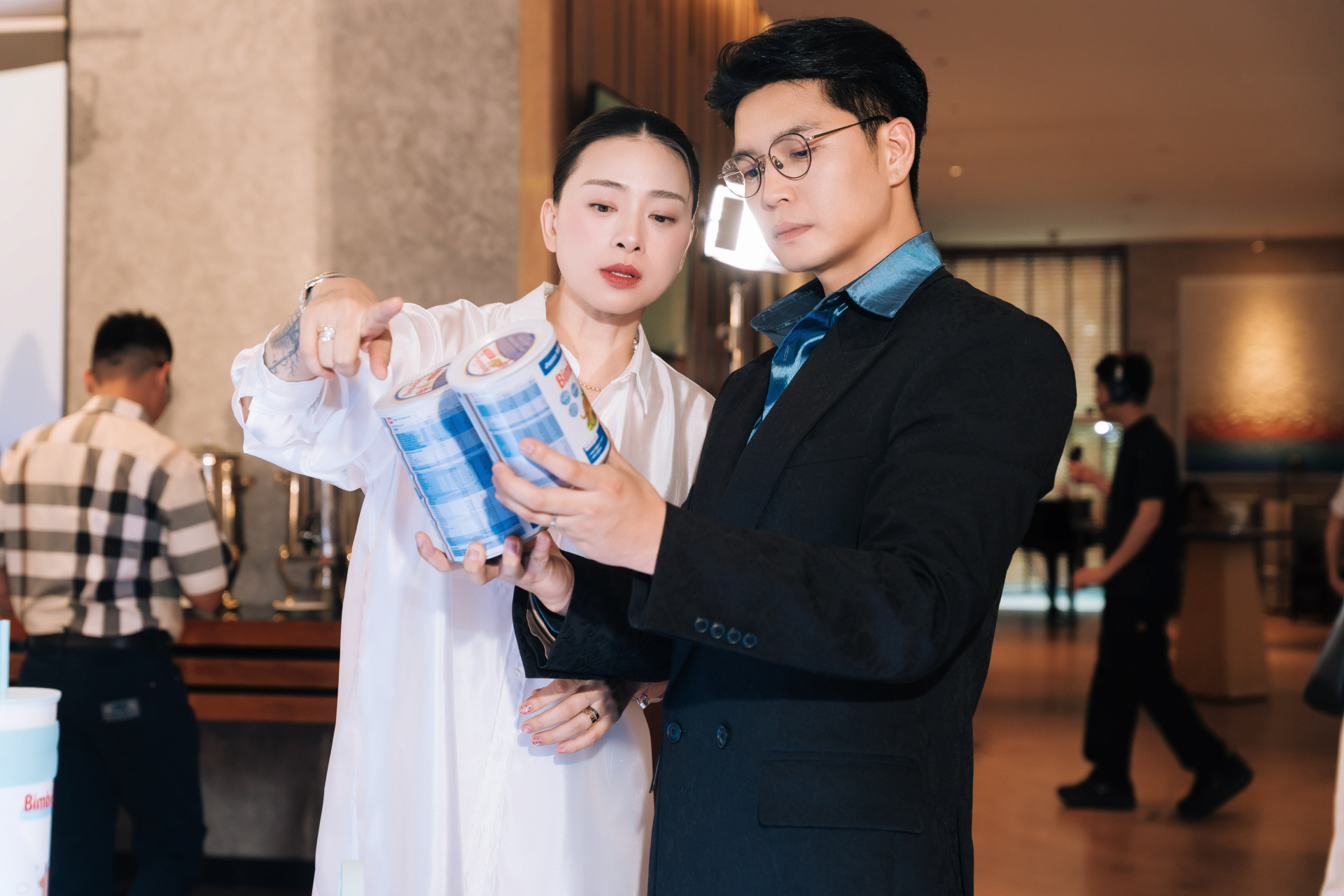 Ngô Thanh Vân thừa nhận bị trầm cảm sau sinh: “Có những lúc tôi bật khóc theo con”