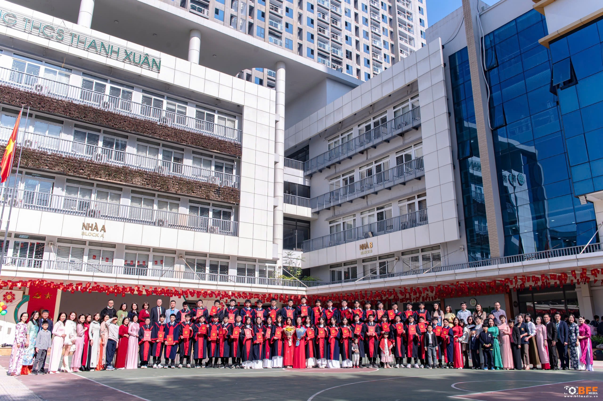 Lớp học thành tích khủng ở Hà Nội: Hơn 60 lượt đỗ chuyên vào lớp 10