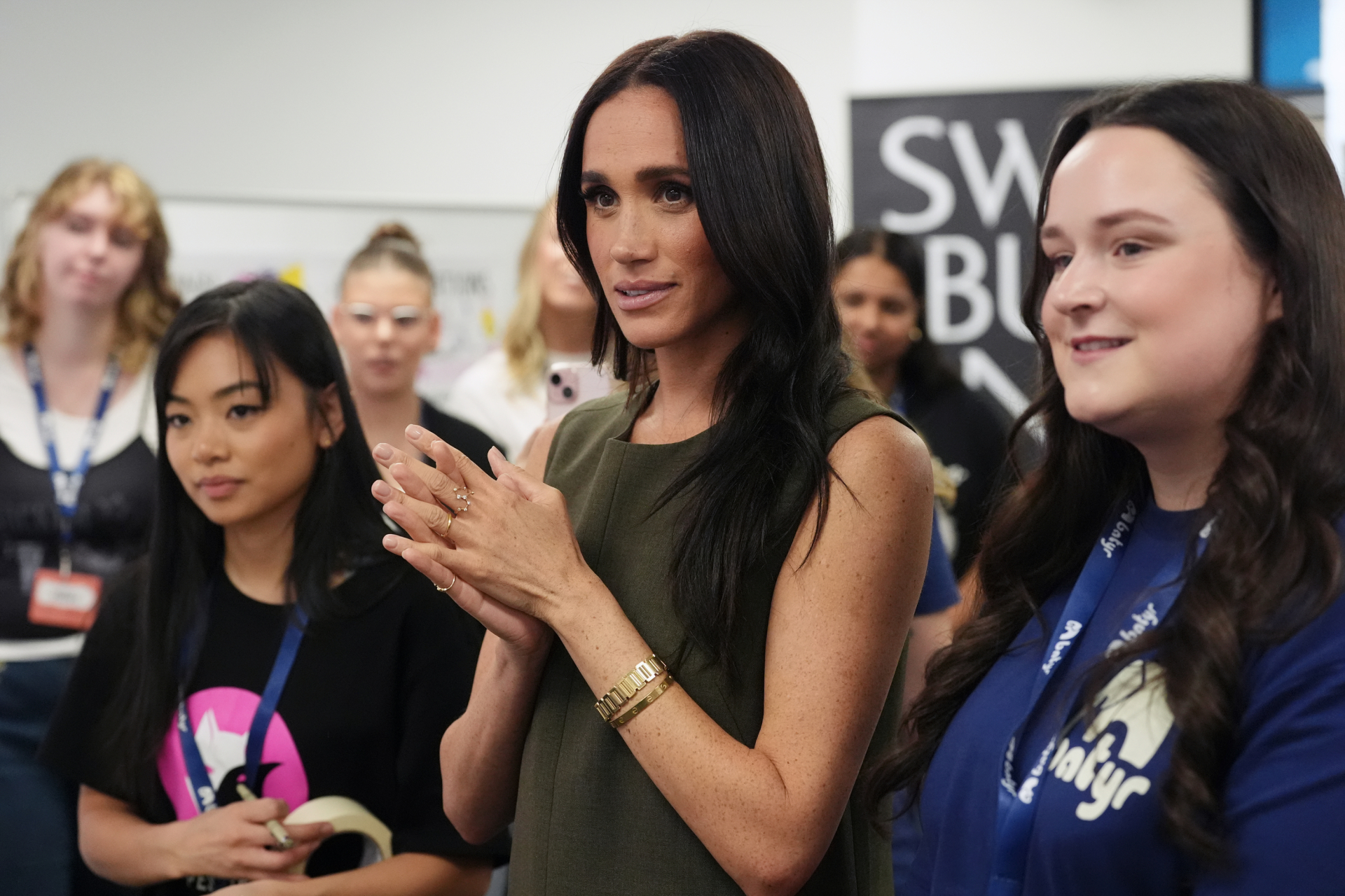 Bán mứt ế ẩm, nguy cơ thua lỗ 130 tỷ đồng, Meghan lại chuyển sang bán matcha