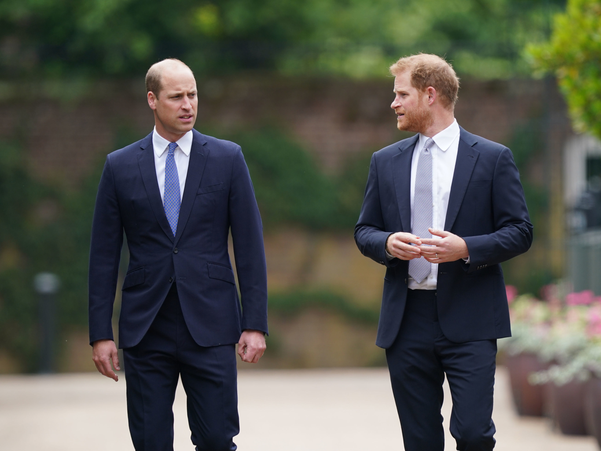 Vương tử Harry về Anh đoàn tụ Vua Charles: Chuyên gia nói thẳng về mối quan hệ
