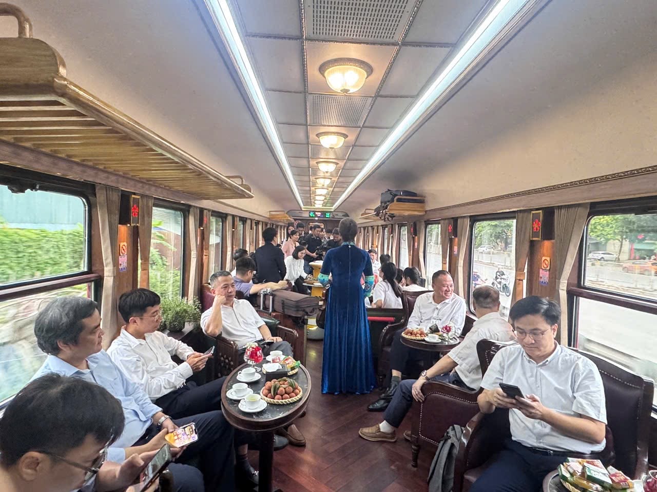 Đoàn tàu Bạch Mai: Những chuyến tàu mang theo khát vọng đưa y tế chất lượng cao đến gần người dân