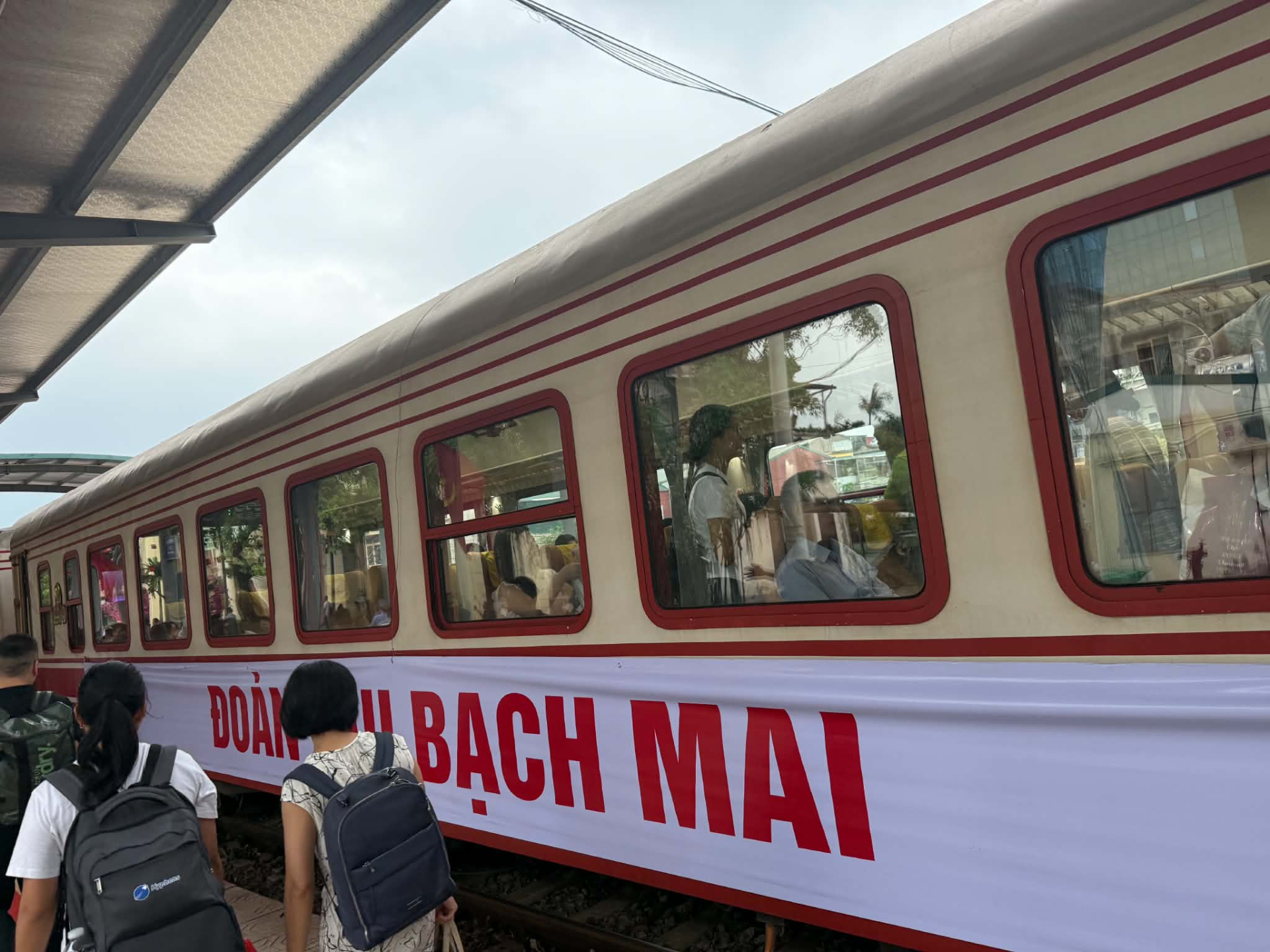 Đoàn tàu Bạch Mai: Những chuyến tàu mang theo khát vọng đưa y tế chất lượng cao đến gần người dân