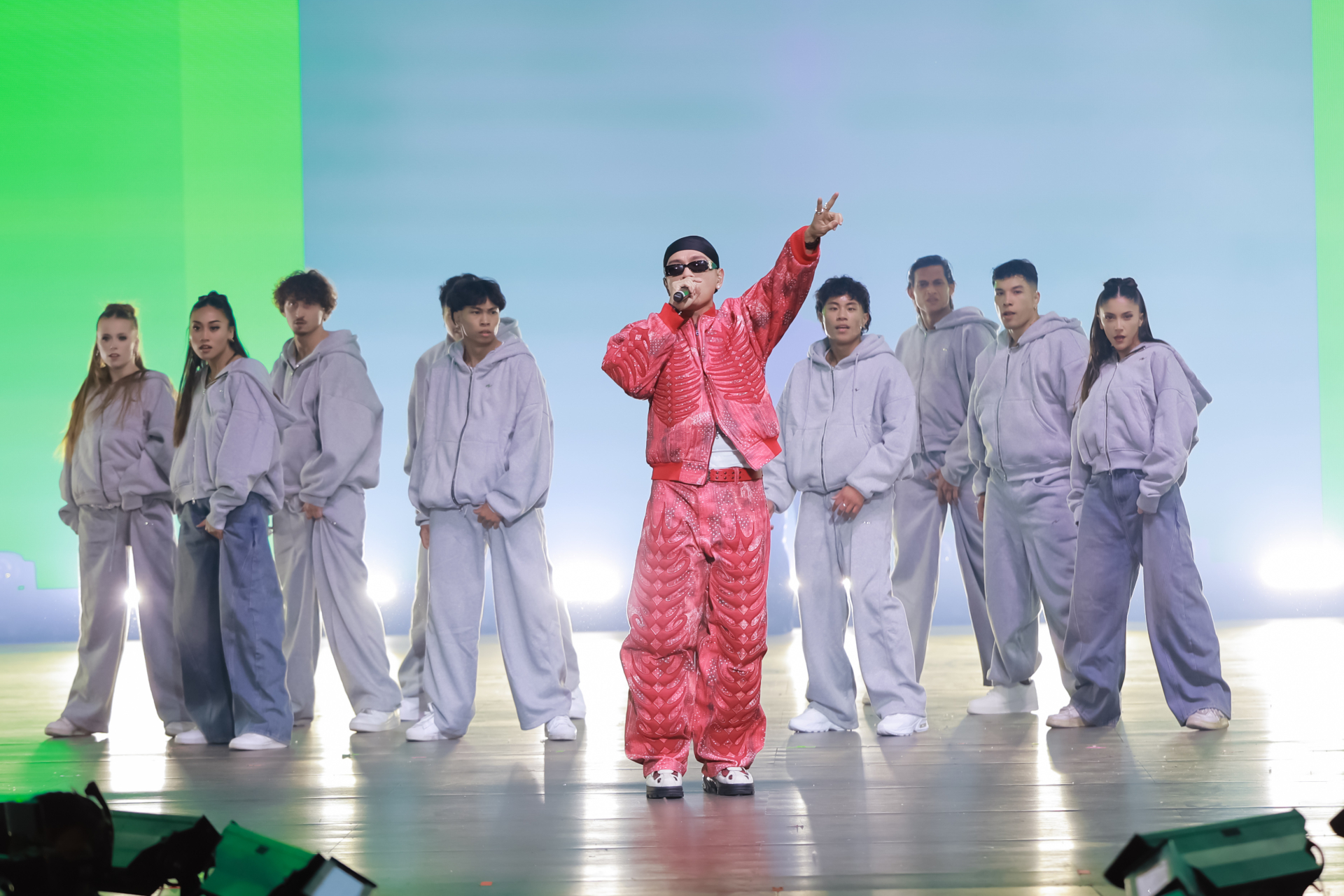 SOOBIN, Kay Trần, Cường Seven và Kiên Ứng hội ngộ trong