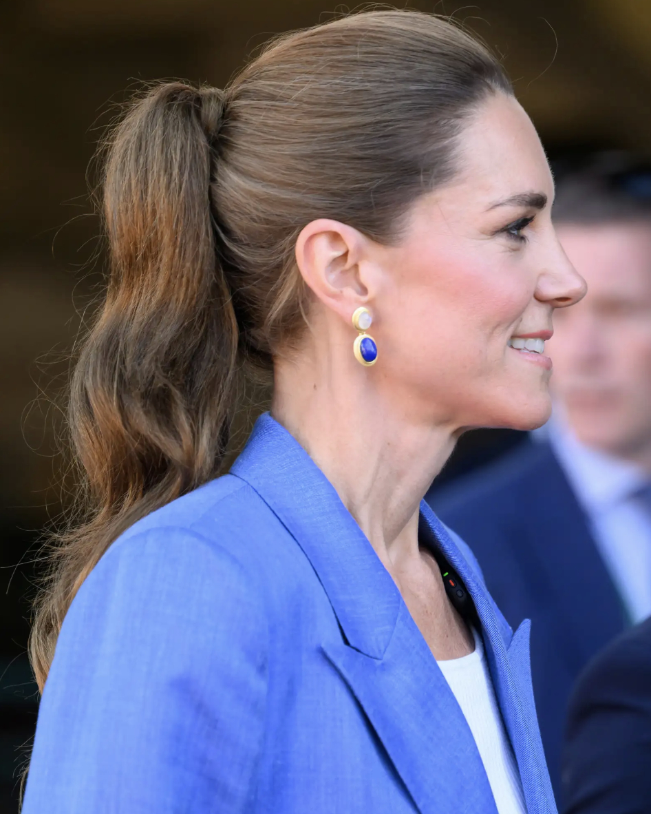 Lý do Vương phi Kate đeo micro bí ẩn tại Wimbledon cuối cùng cũng được hé lộ