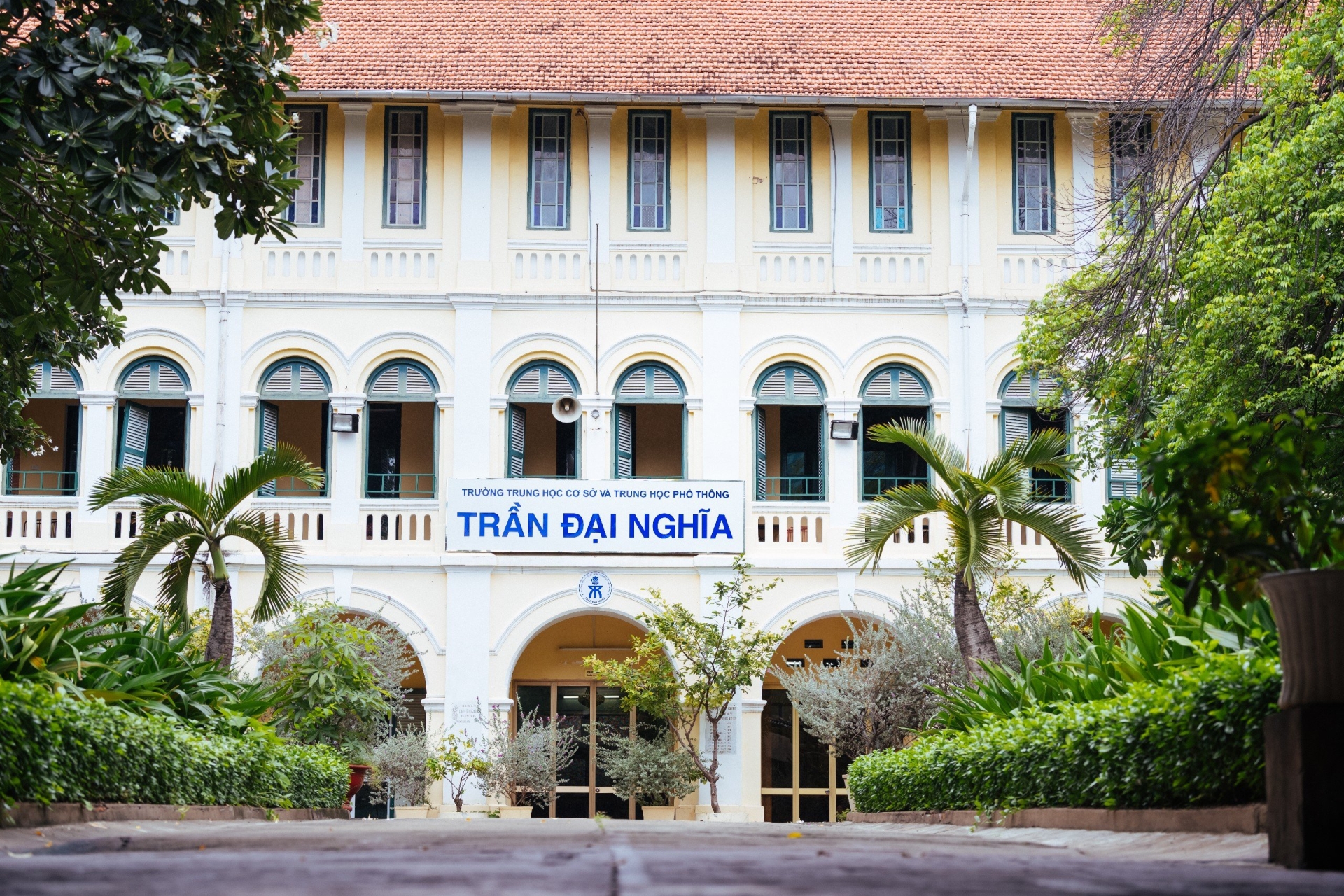Trường THCS & THPT Chuyên Trần Đại Nghĩa (TP.HCM) từ lâu đã nổi tiếng với tỷ lệ chọi gắt gao và đề thi khảo sát năng lực toàn diện ở mức độ khó.