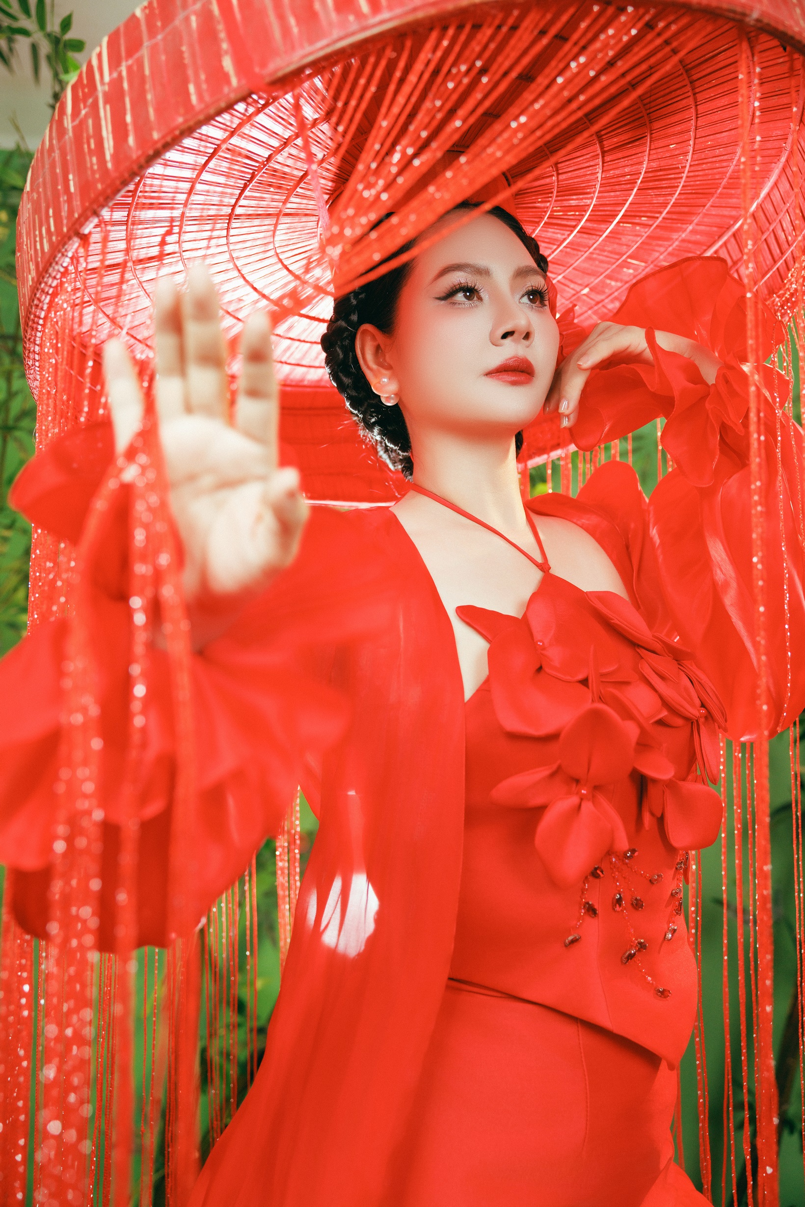 Lương Nguyệt Anh: Từ người nghệ sĩ cô đơn đến người mẹ tìm thấy