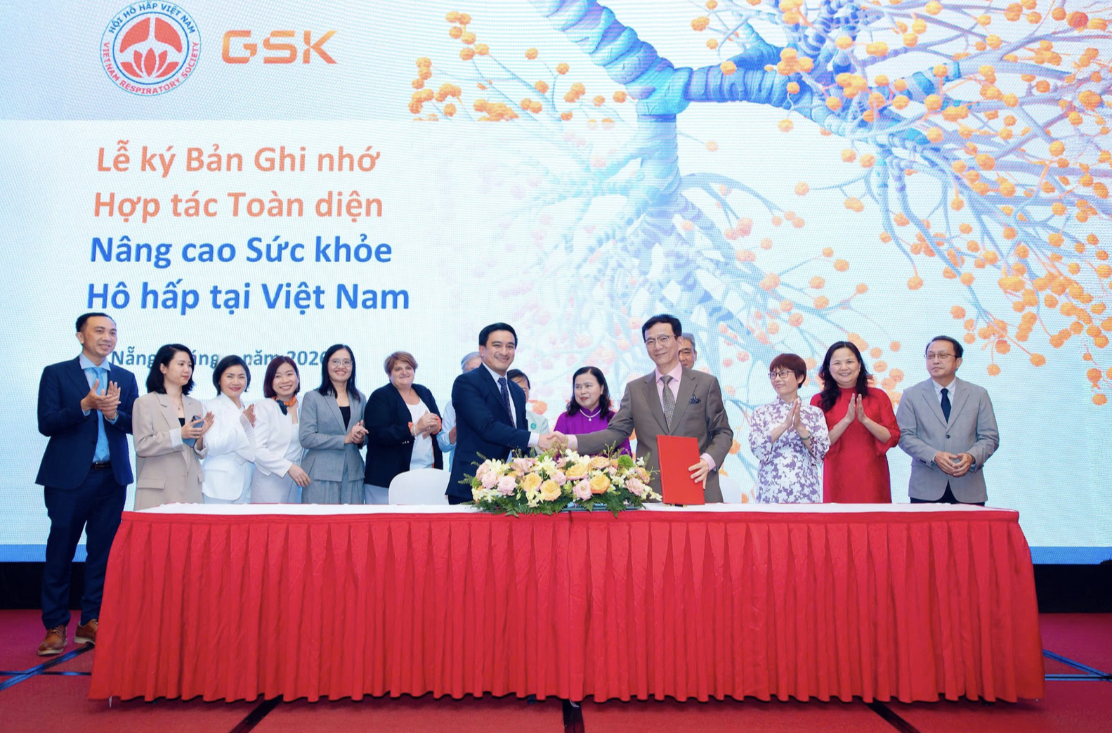 Thông qua hợp tác chiến lược này, VNRS và GSK kỳ vọng sẽ góp phần nâng cao tiêu chuẩn chăm sóc hô hấp tại Việt Nam
