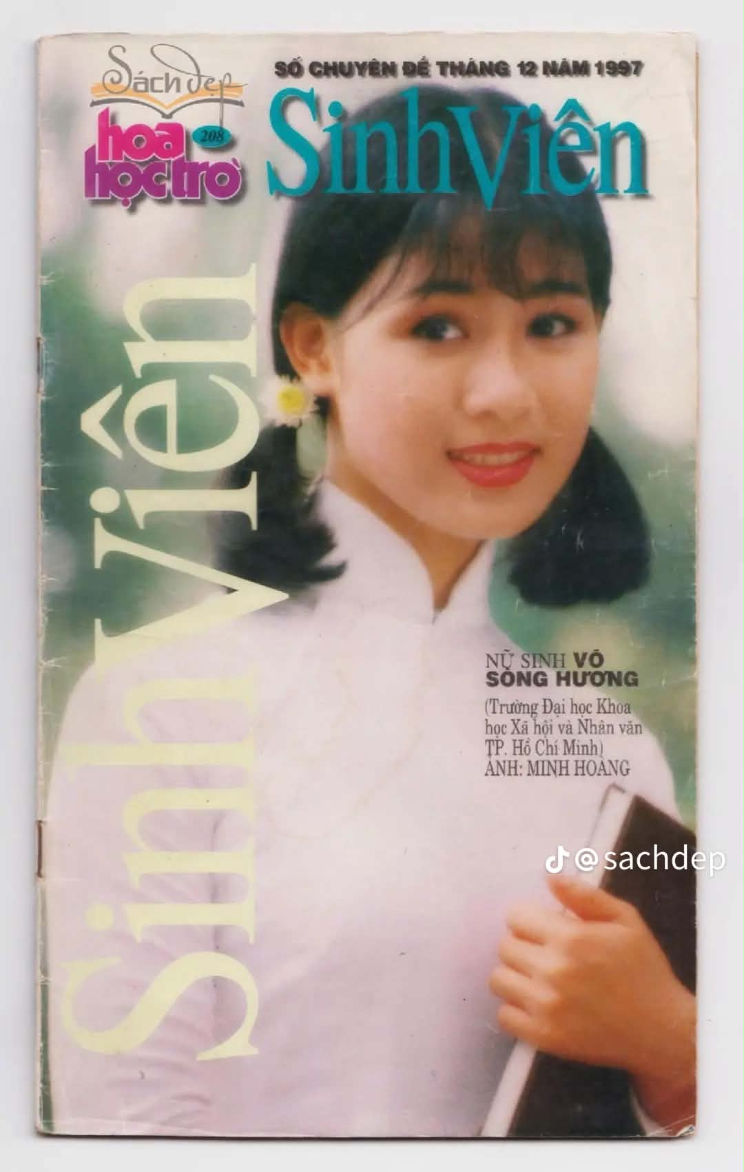 Nữ sinh Võ Sông Hương ngày ấy