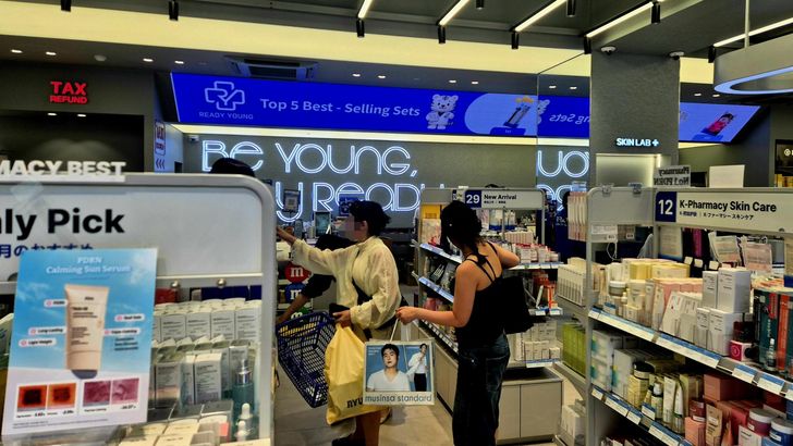 Hàn Quốc muốn 'lôi kéo' du khách vào các hiệu thuốc, khách Việt cũng là nhóm tiềm năng