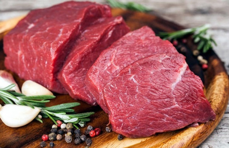 Chọn phần thăn hoặc bắp để nhúng