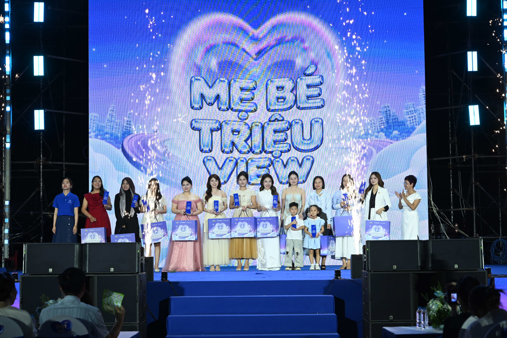 Dấu ấn aFamily và các đại diện nhãn hàng tại WeFamily Awards 2026: Chung tay nối dài sứ mệnh vì hạnh phúc gia đình Việt